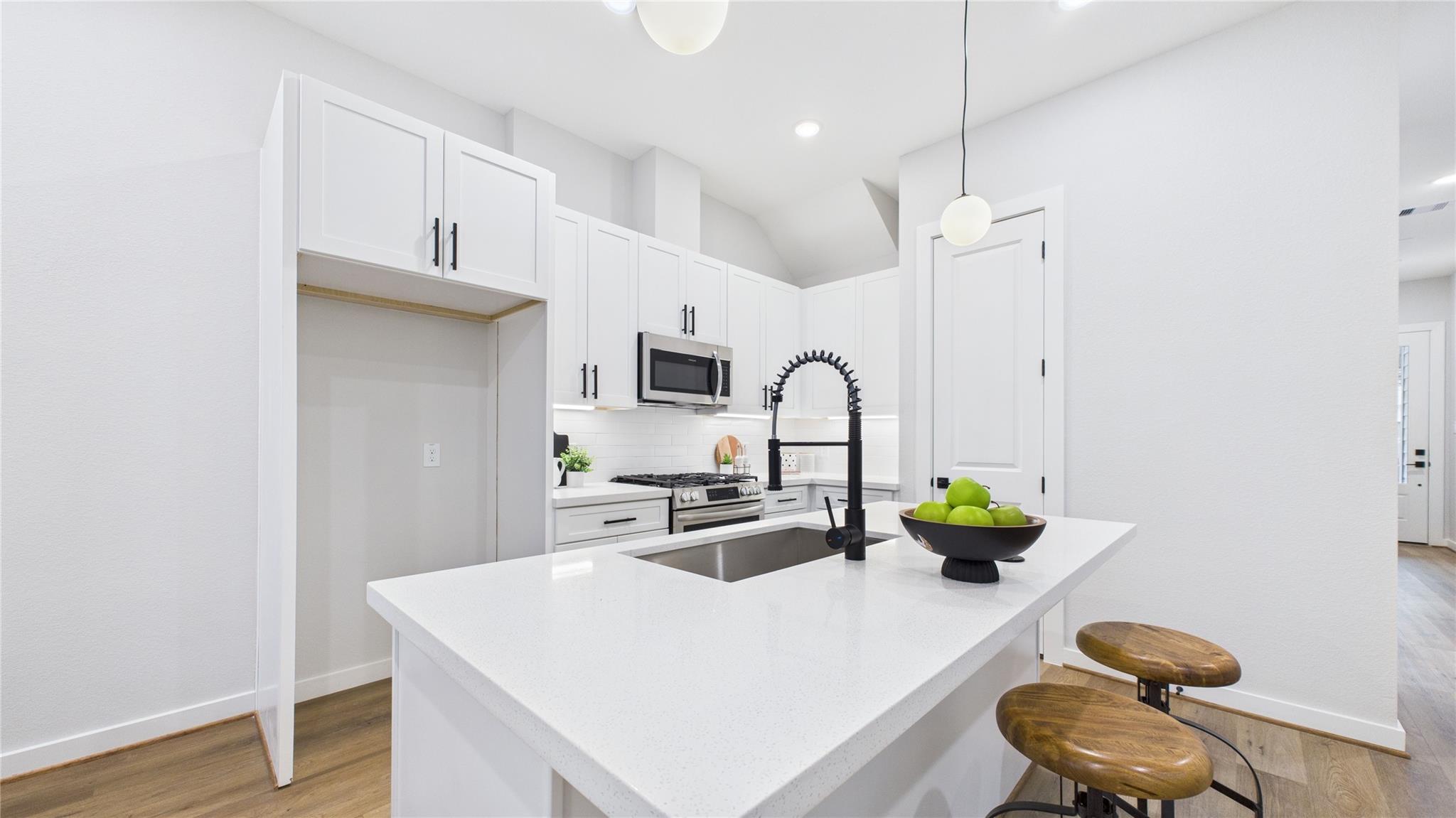 5032 Creekmont Drive