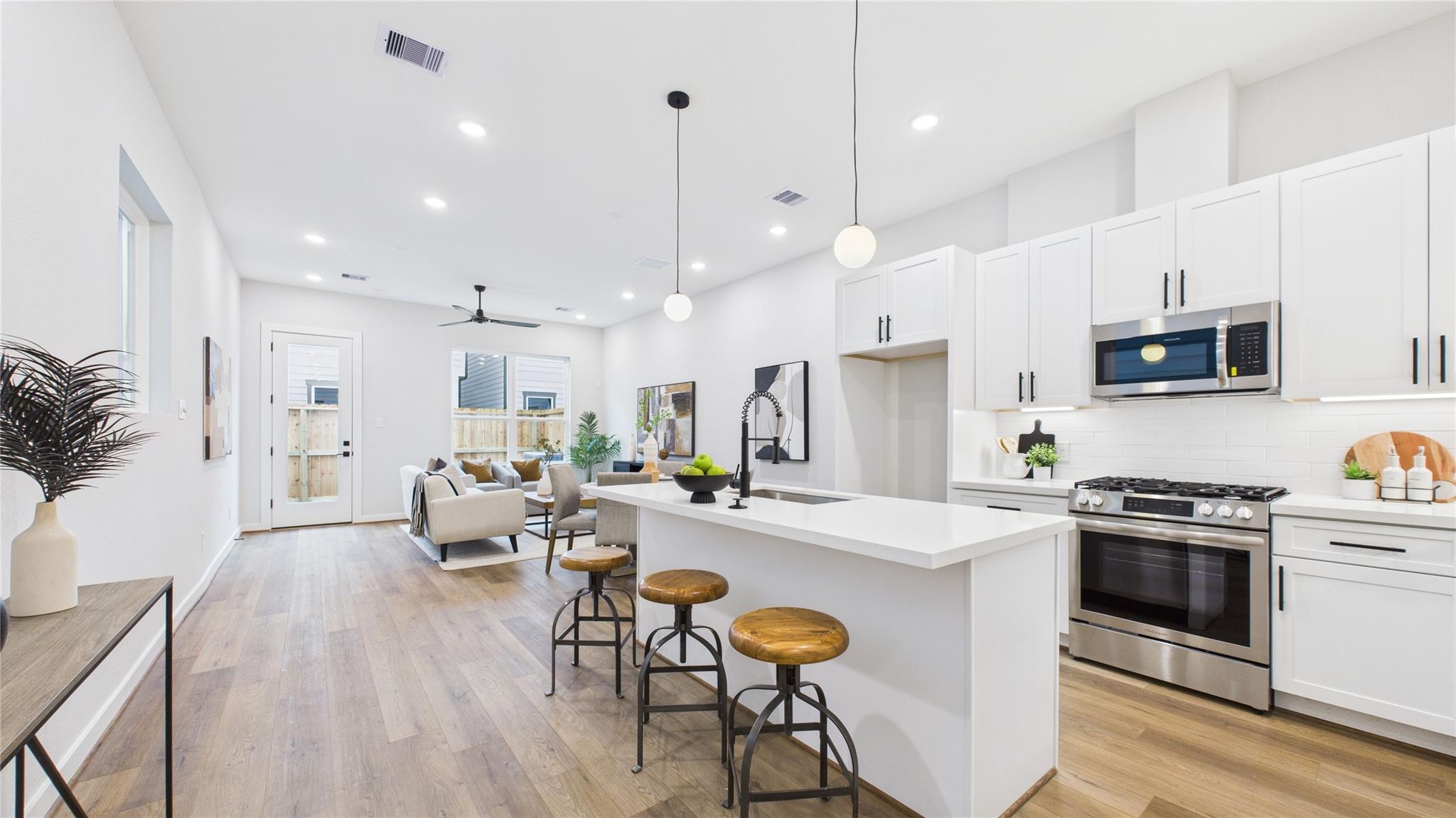 5032 Creekmont Drive