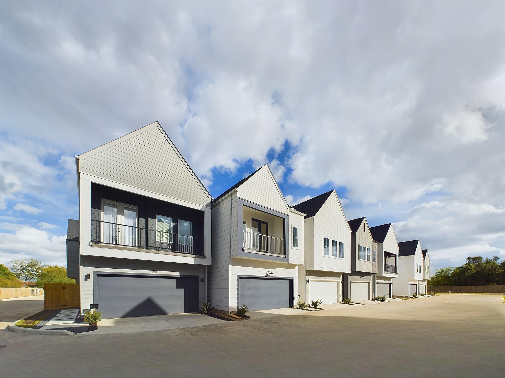 3004 Jensen Springs Lane