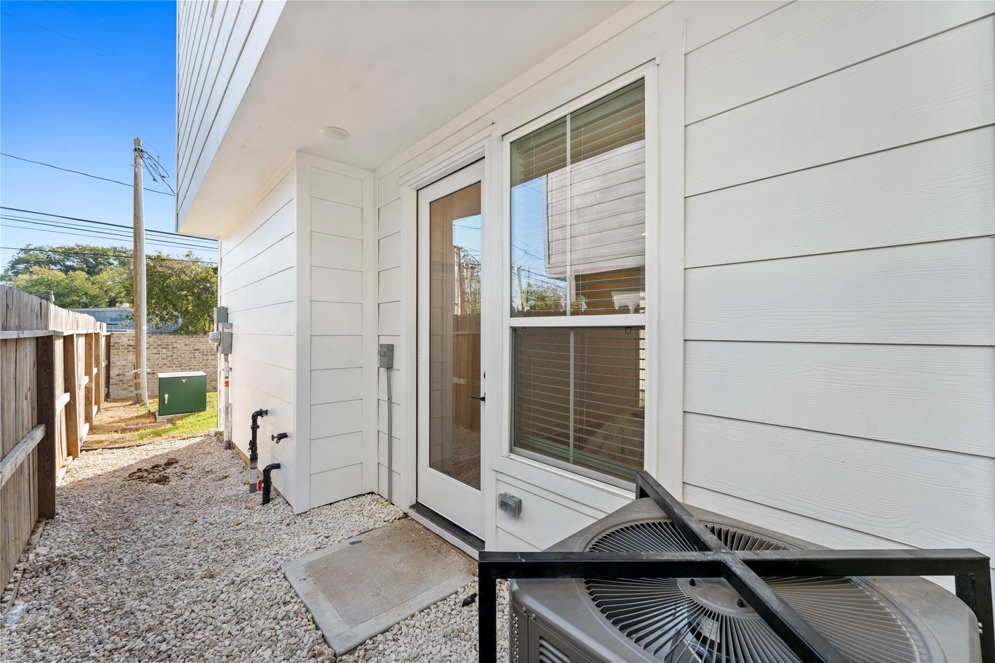 3109 #B Jensen Dr