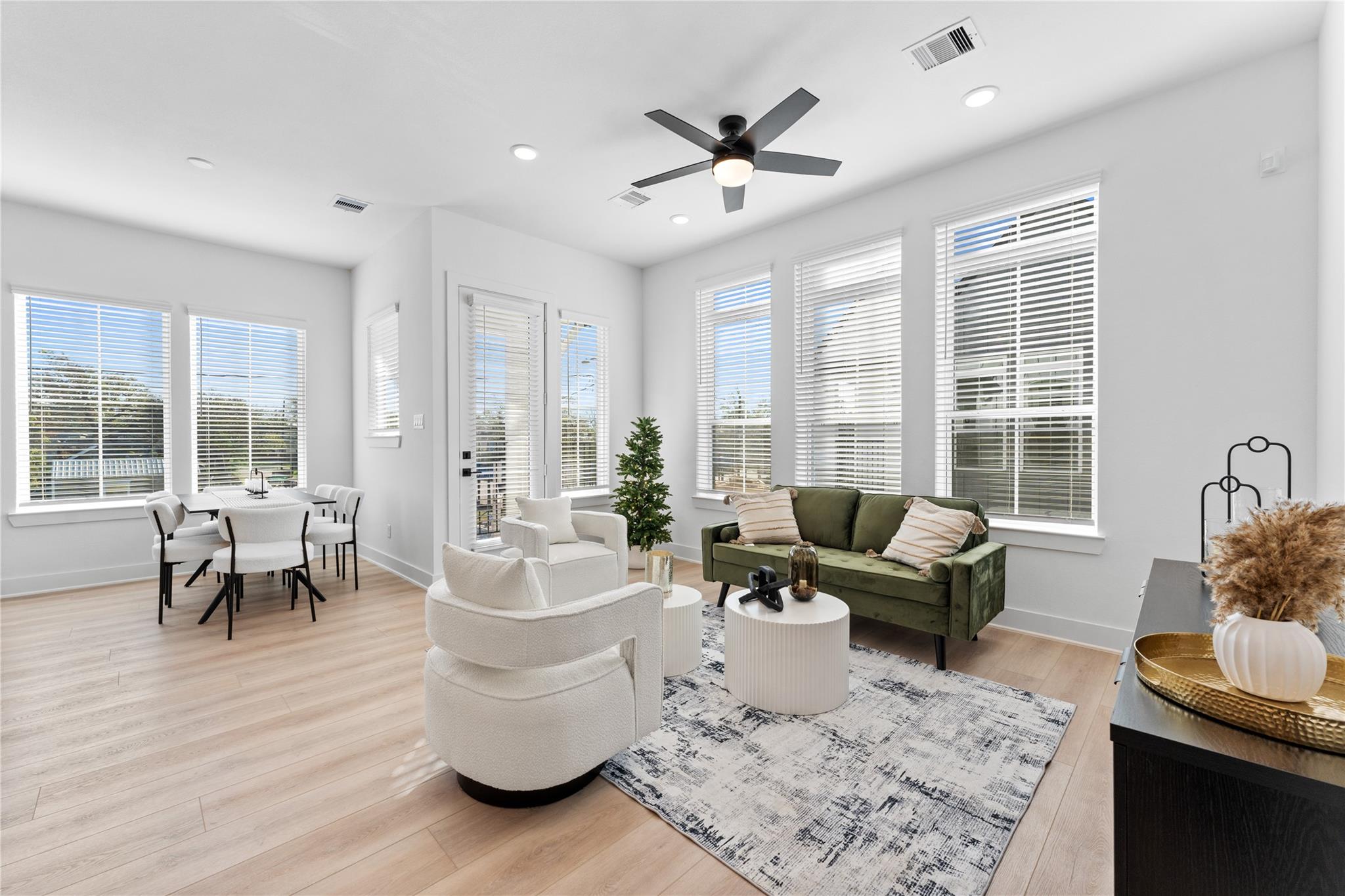 3109 #B Jensen Dr