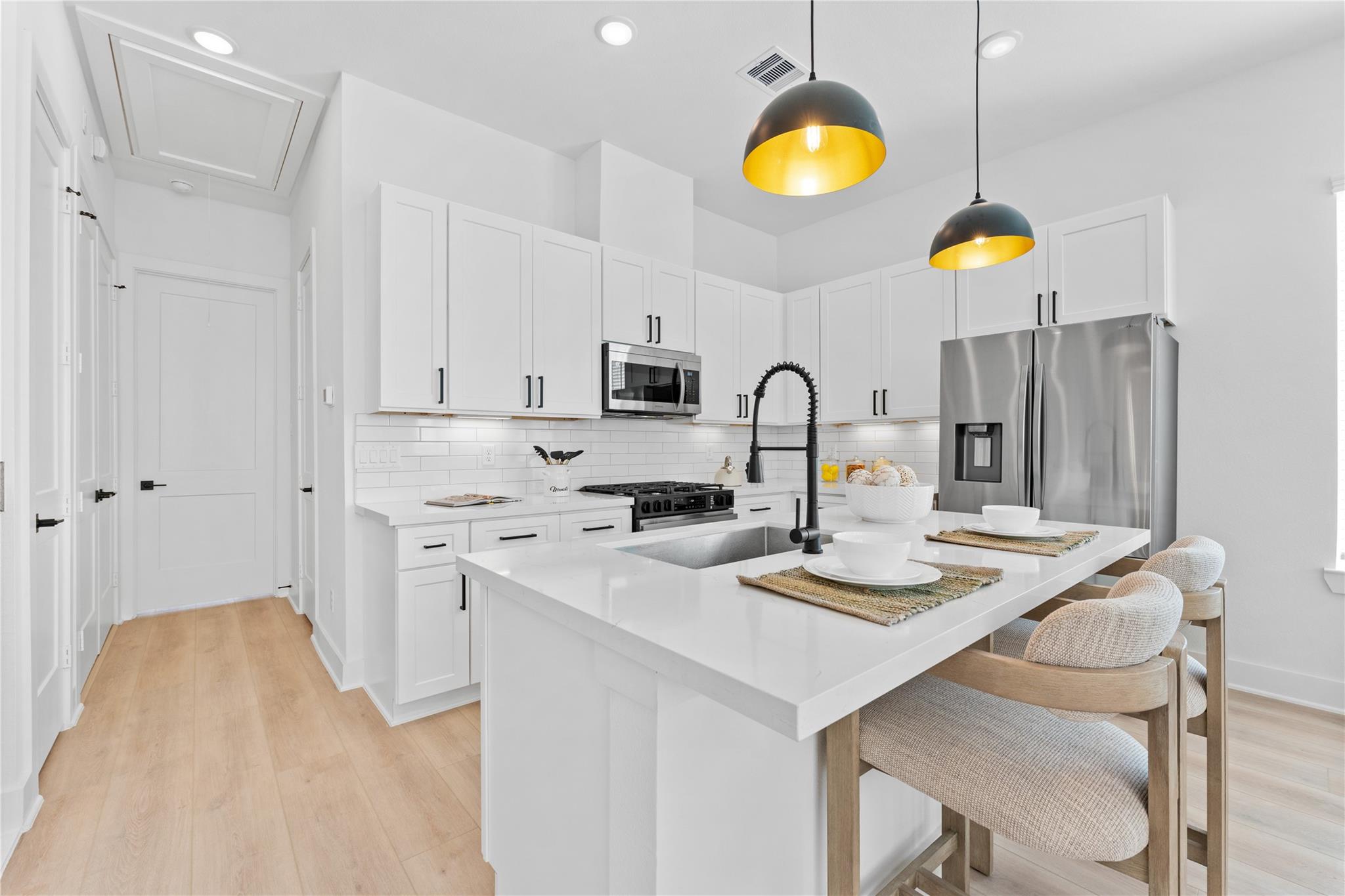3109 #B Jensen Dr