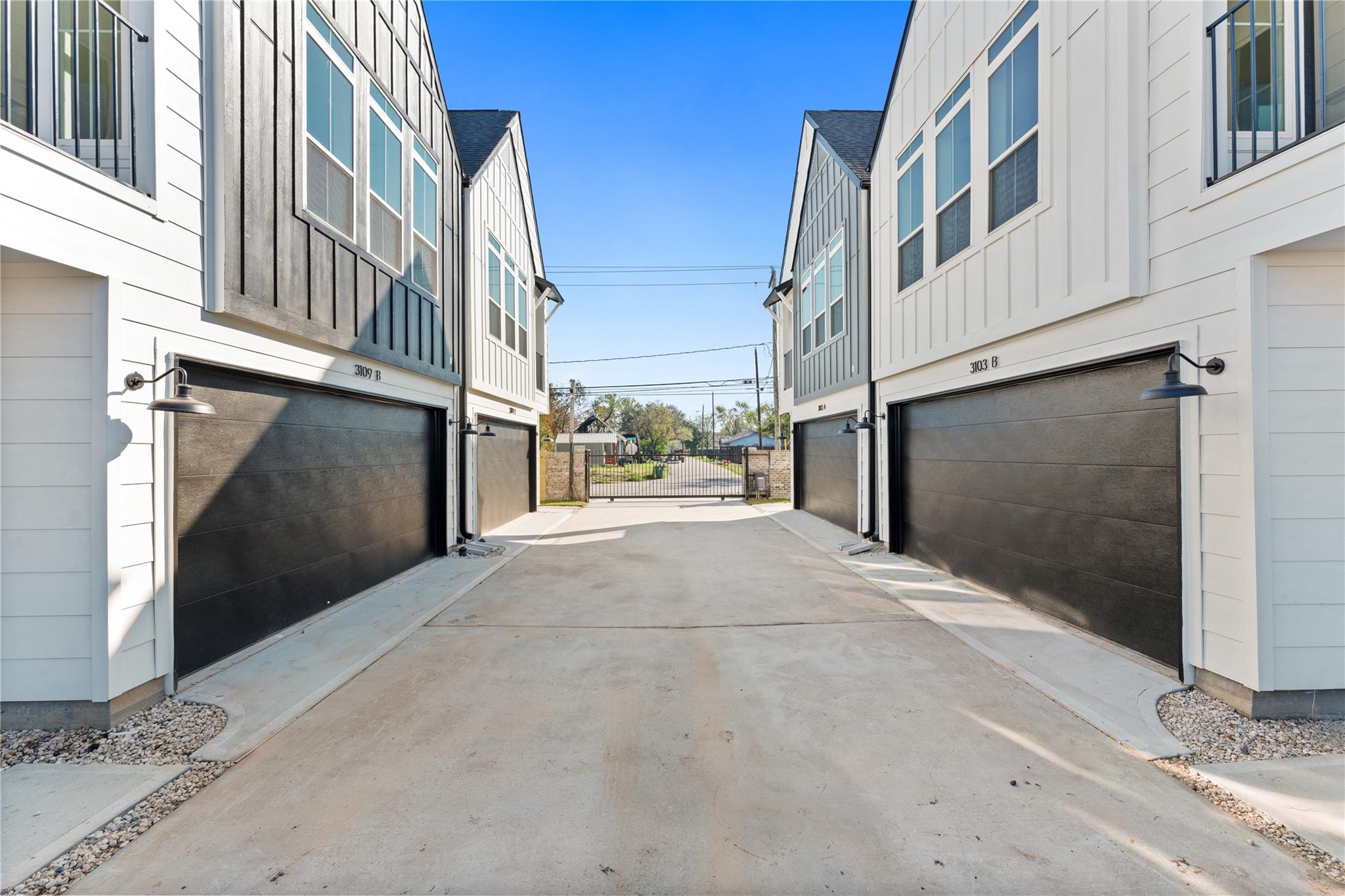 3109 #B Jensen Dr