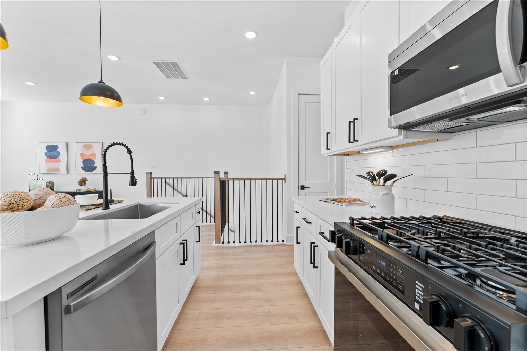 3109 #B Jensen Dr