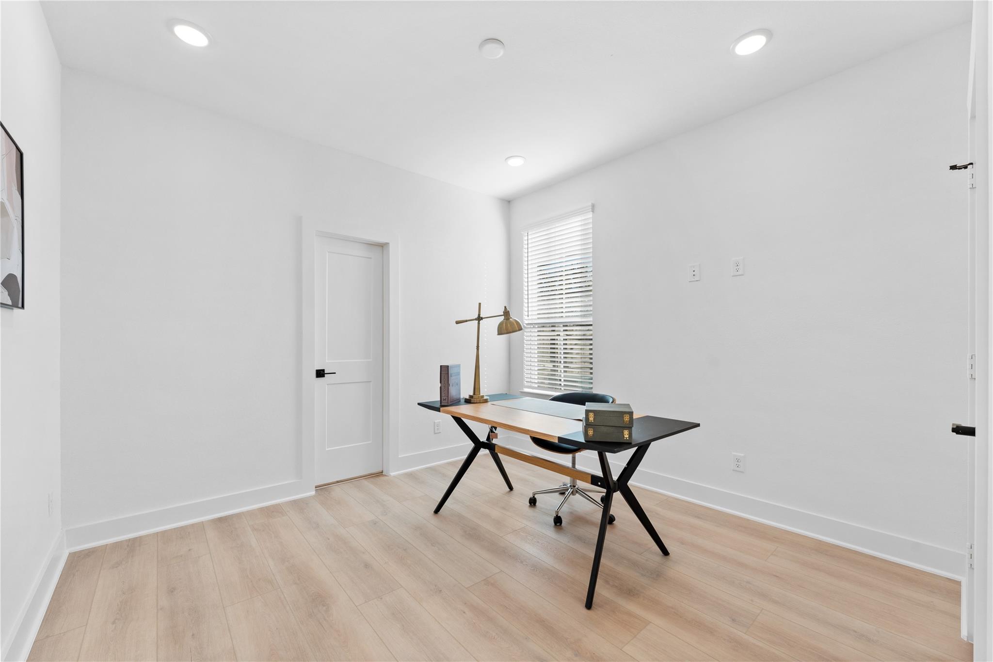 3109 #B Jensen Dr
