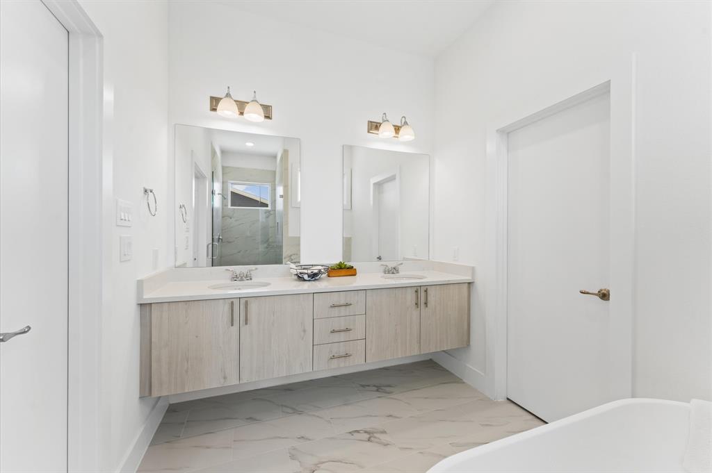 9618 Habitat Street