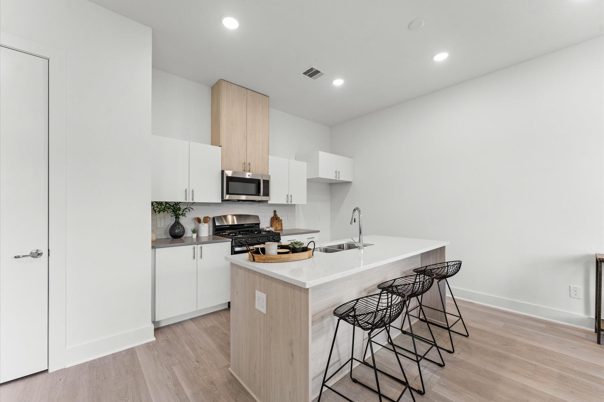 9618 Habitat Street