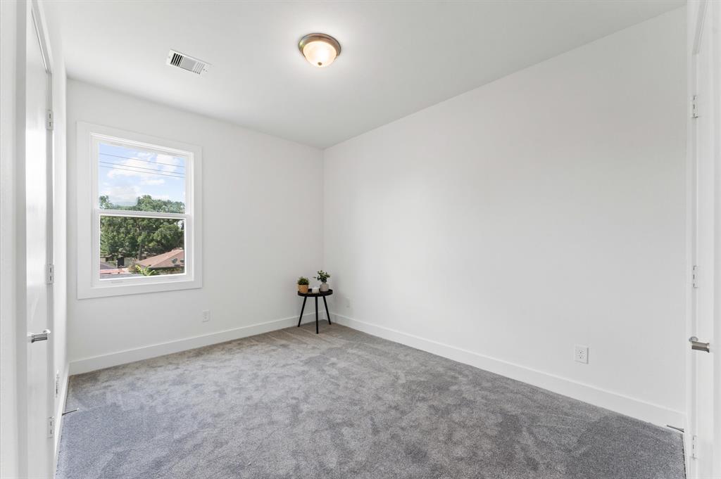 9618 Habitat Street
