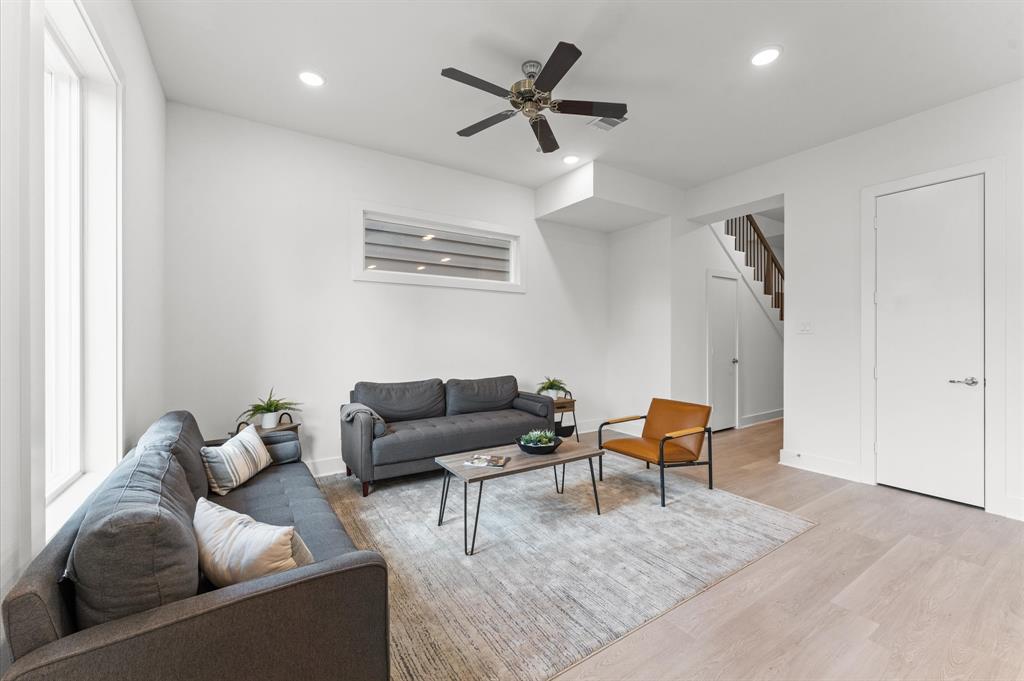 9618 Habitat Street