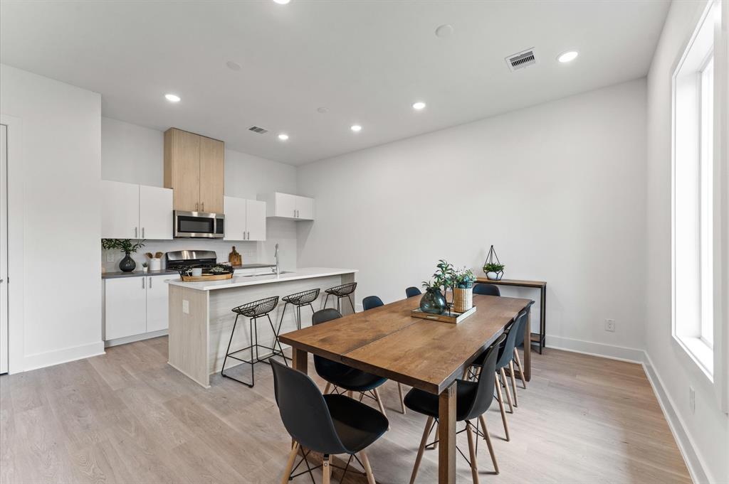 9618 Habitat Street