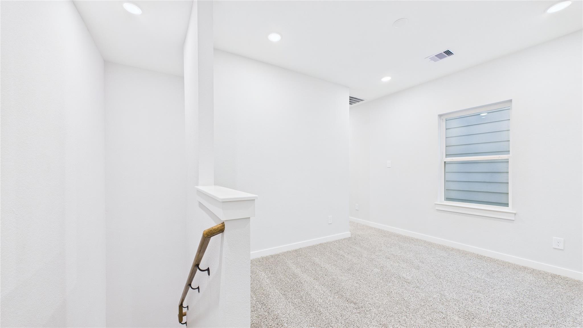 5030 Creekmont Drive