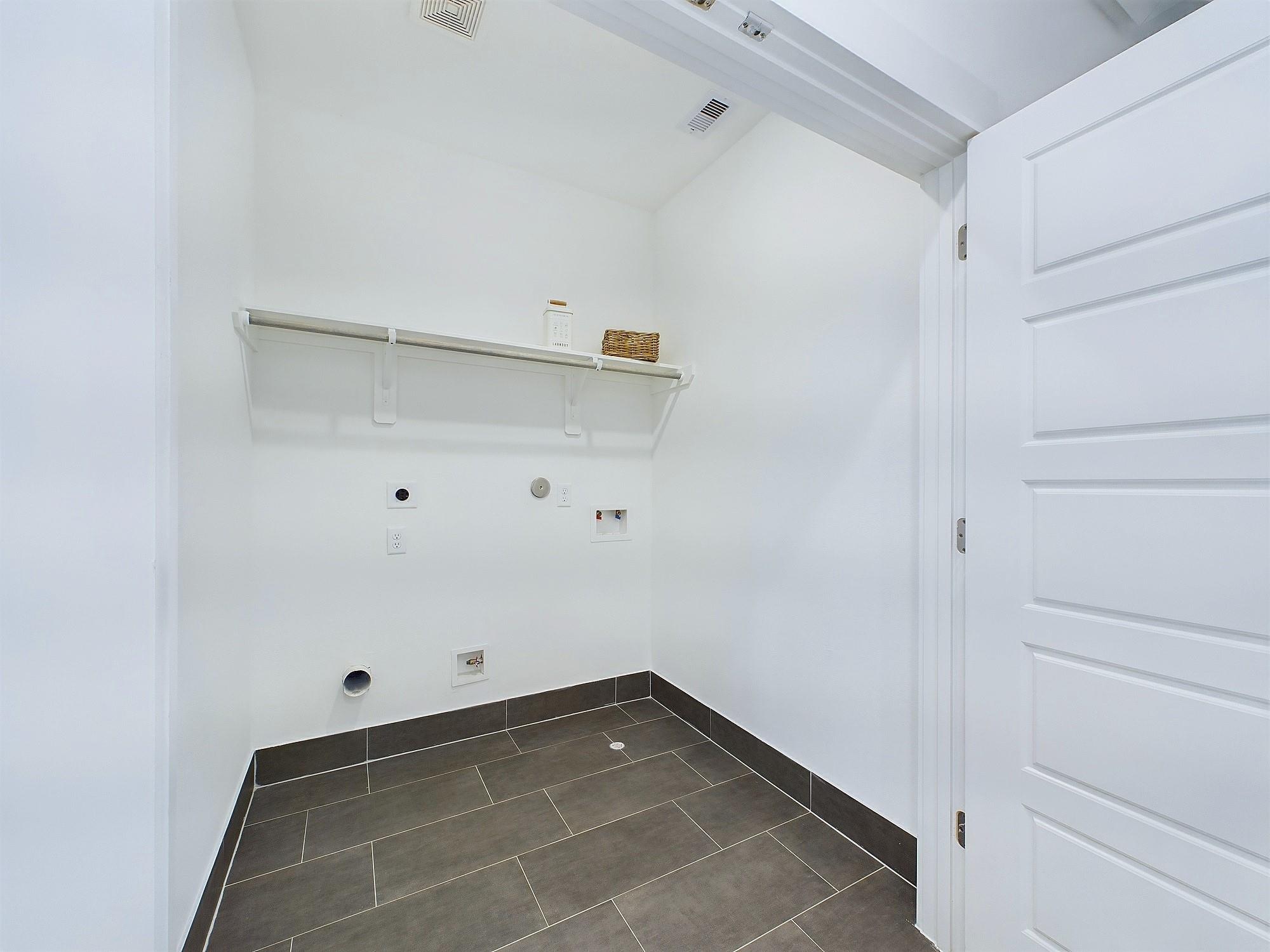2213 Springwood Vista Lane