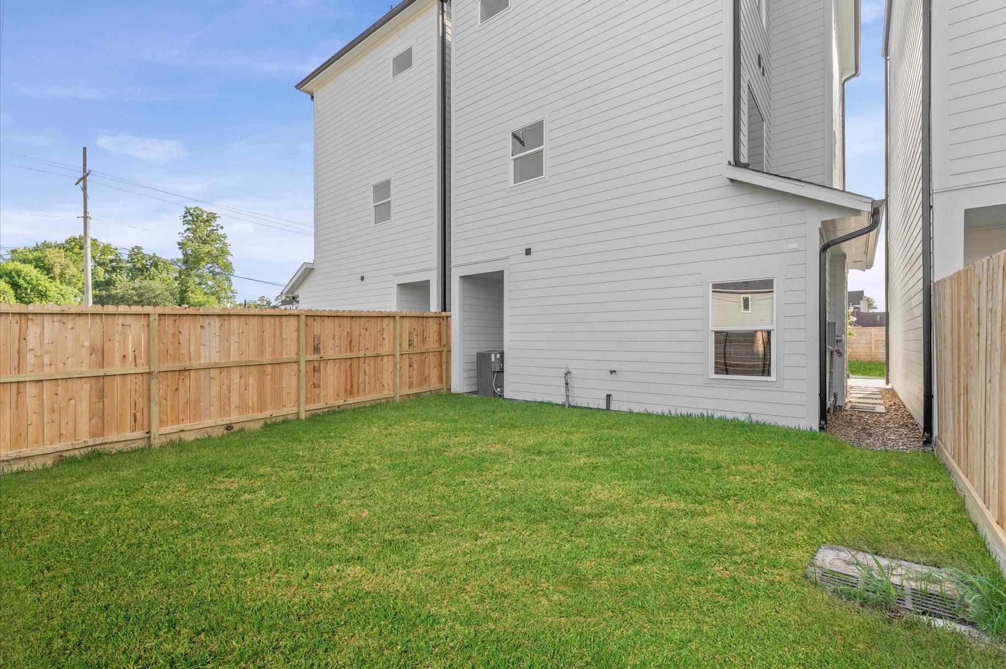 1102 Mansfield Street # A