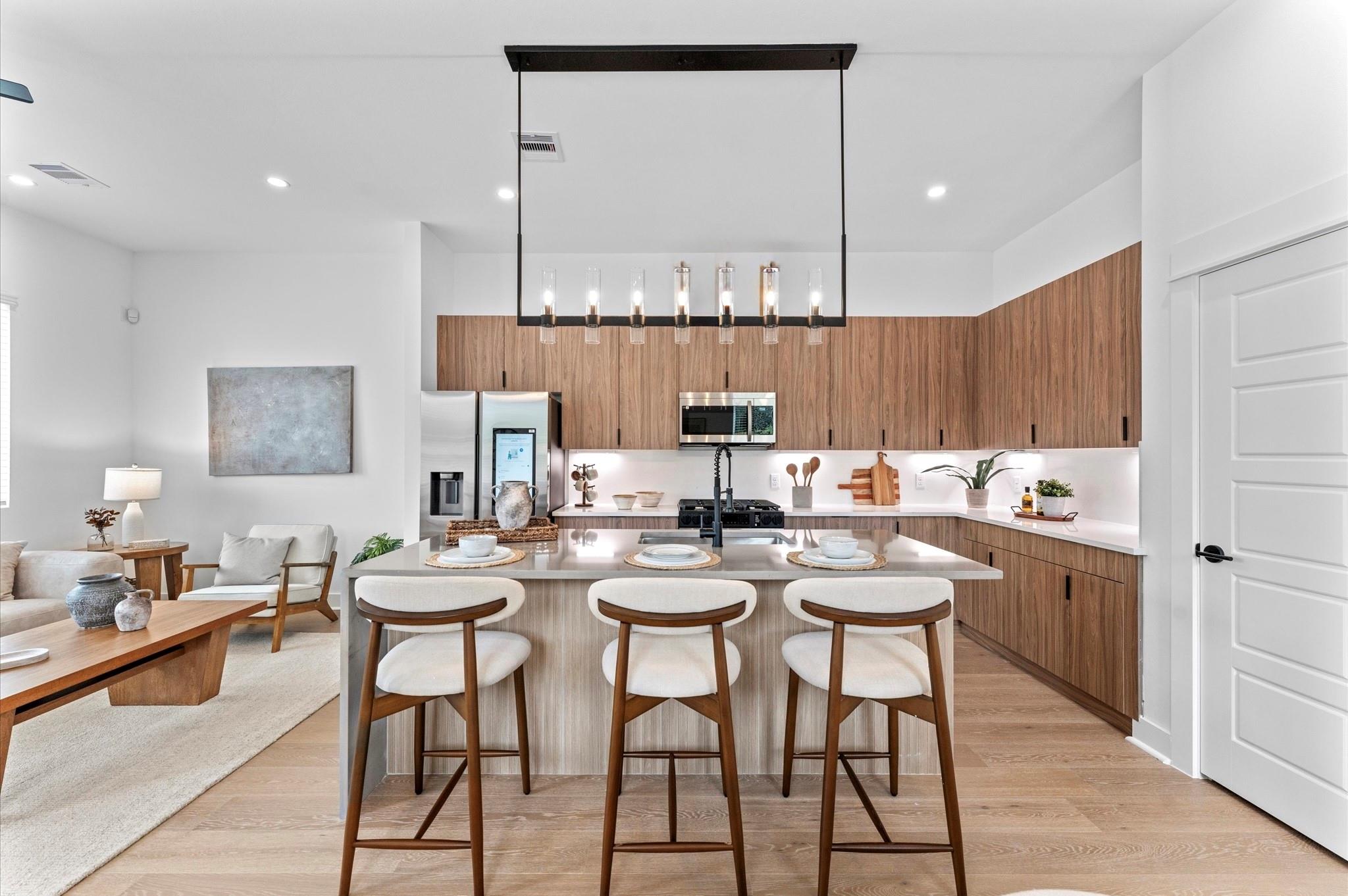 1011 Tuskegee Heights Lane