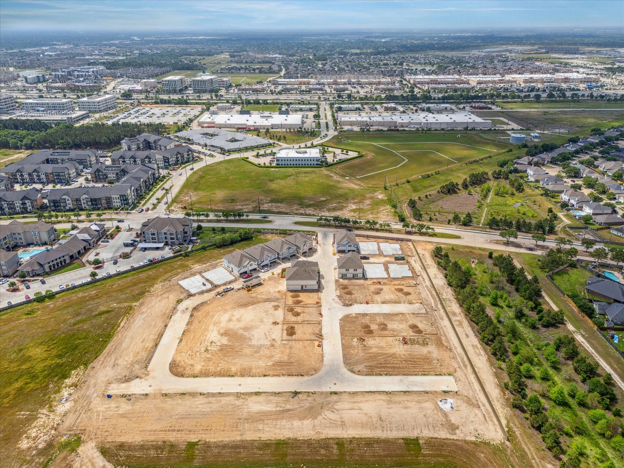 1506 Colonial Gorge Drive, Katy