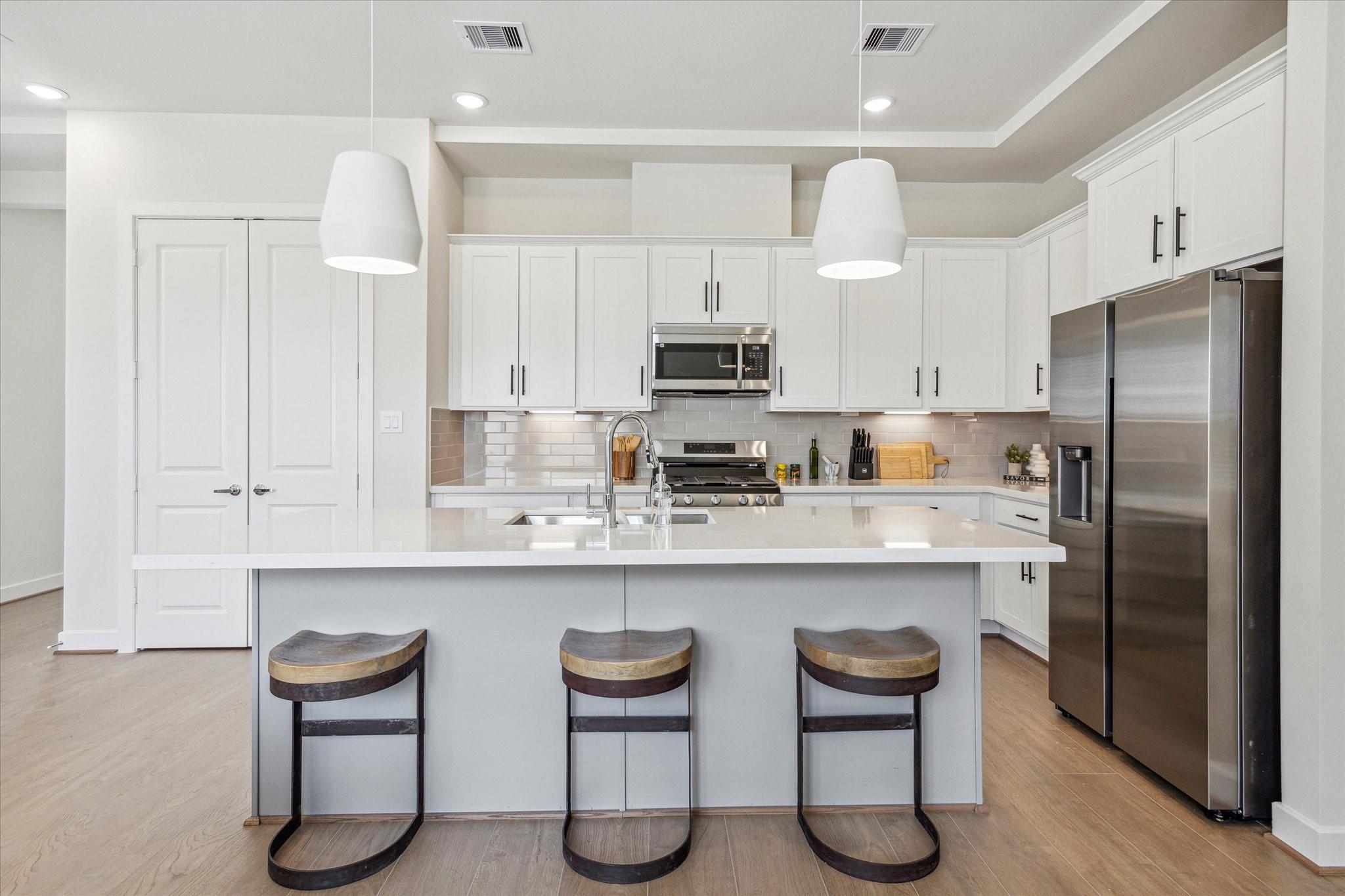 1506 Colonial Gorge Drive, Katy