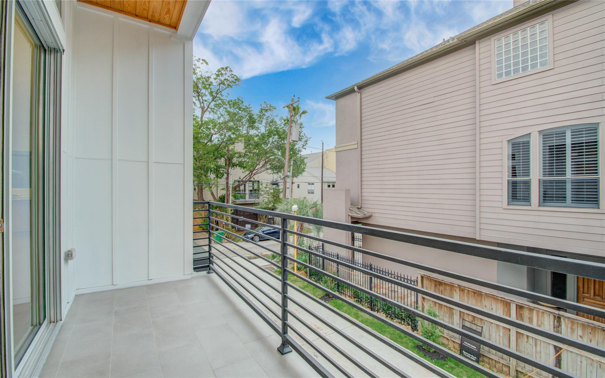 717 Lester Street