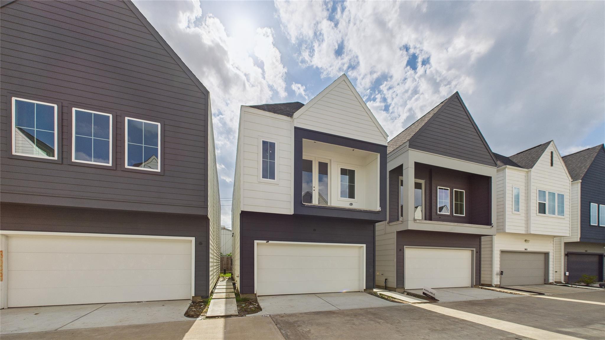 2712 Jensen Creek Lane
