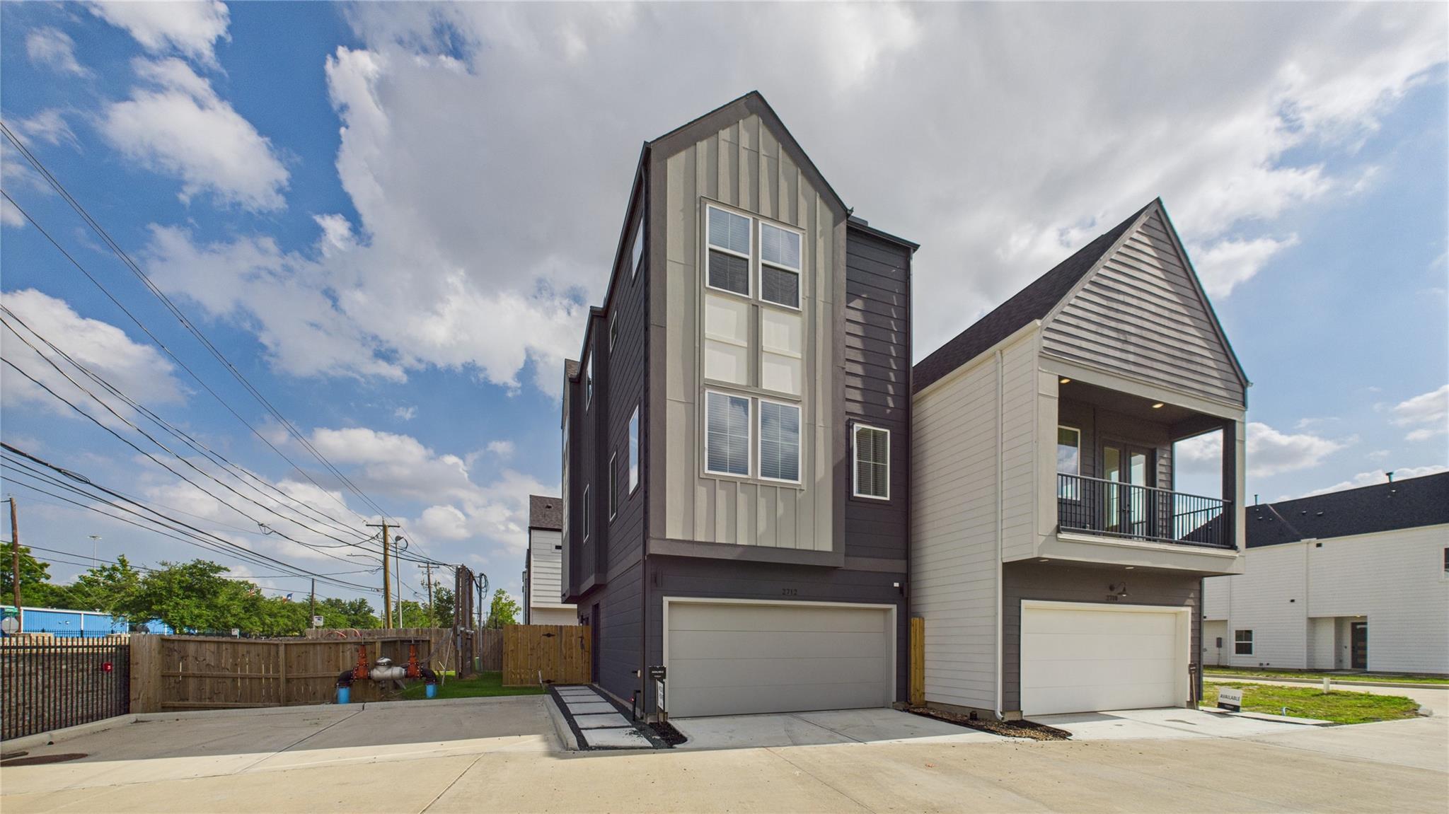 2712 Jensen Creek Lane