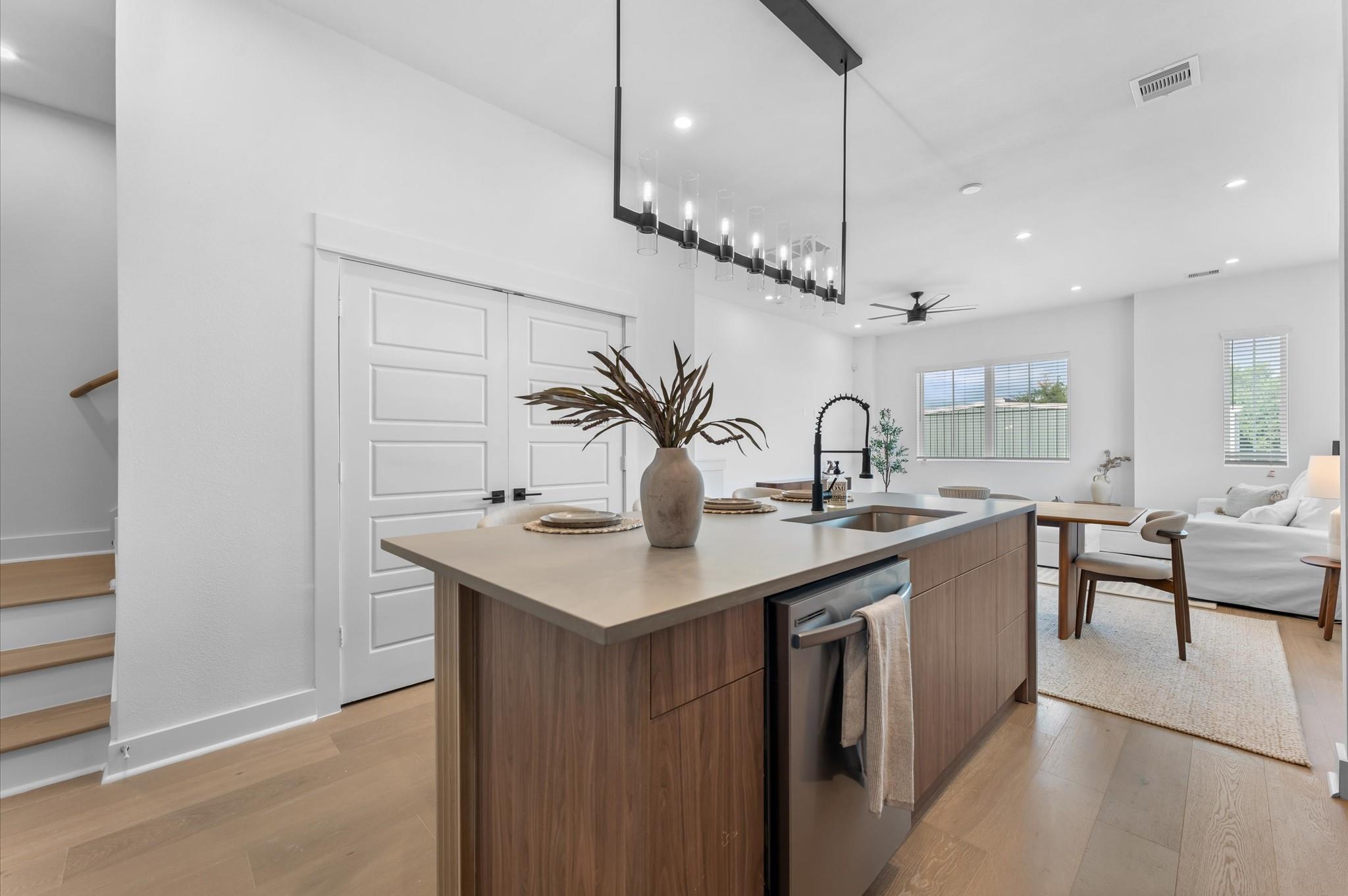 2308 Springwood Vista Lane