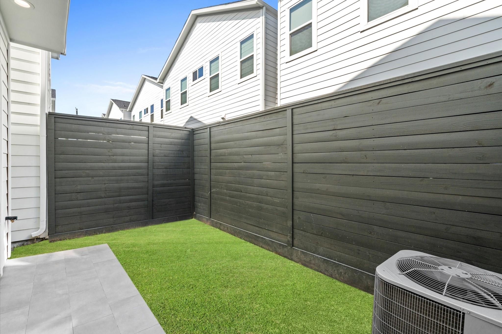 7607 Jacquelyn Gardens Lane