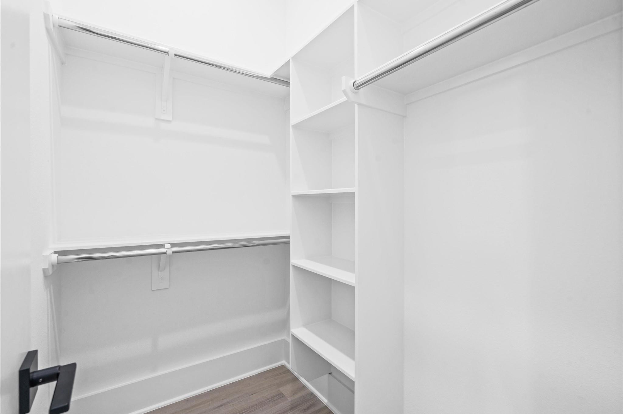 7607 Jacquelyn Gardens Lane