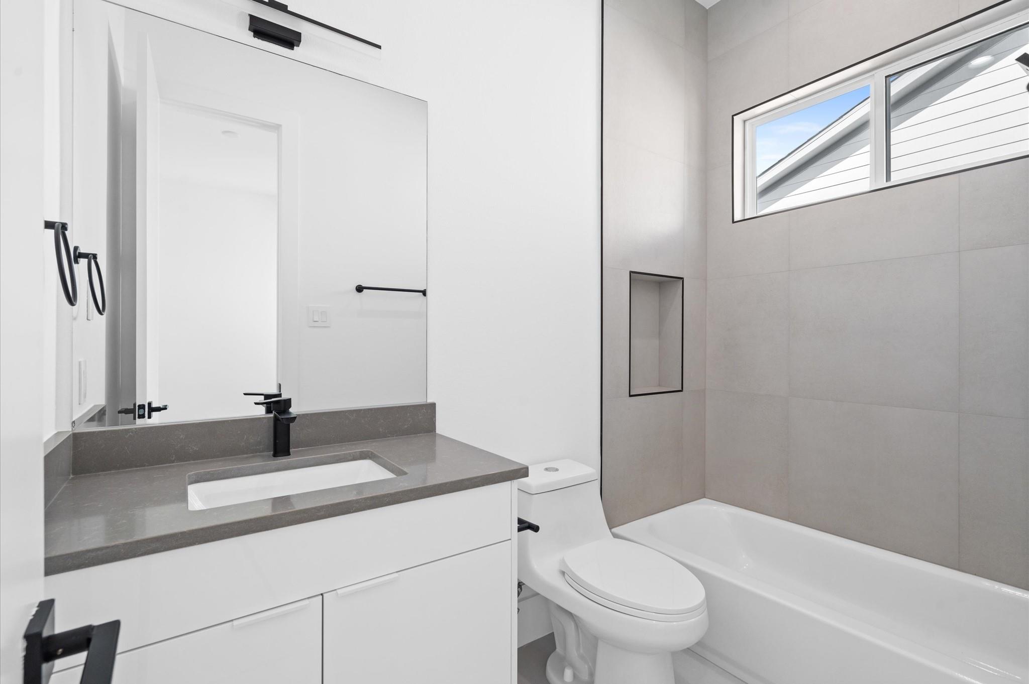 7607 Jacquelyn Gardens Lane