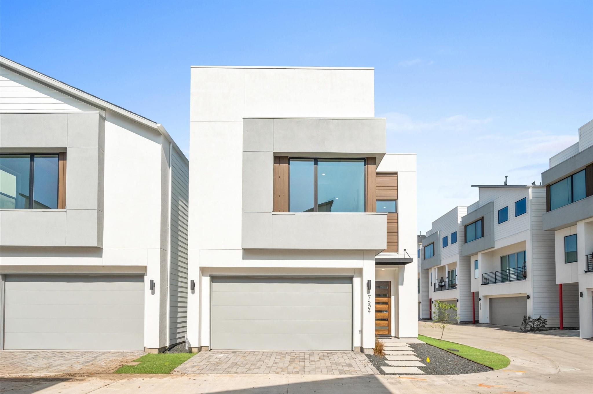 7607 Jacquelyn Gardens Lane
