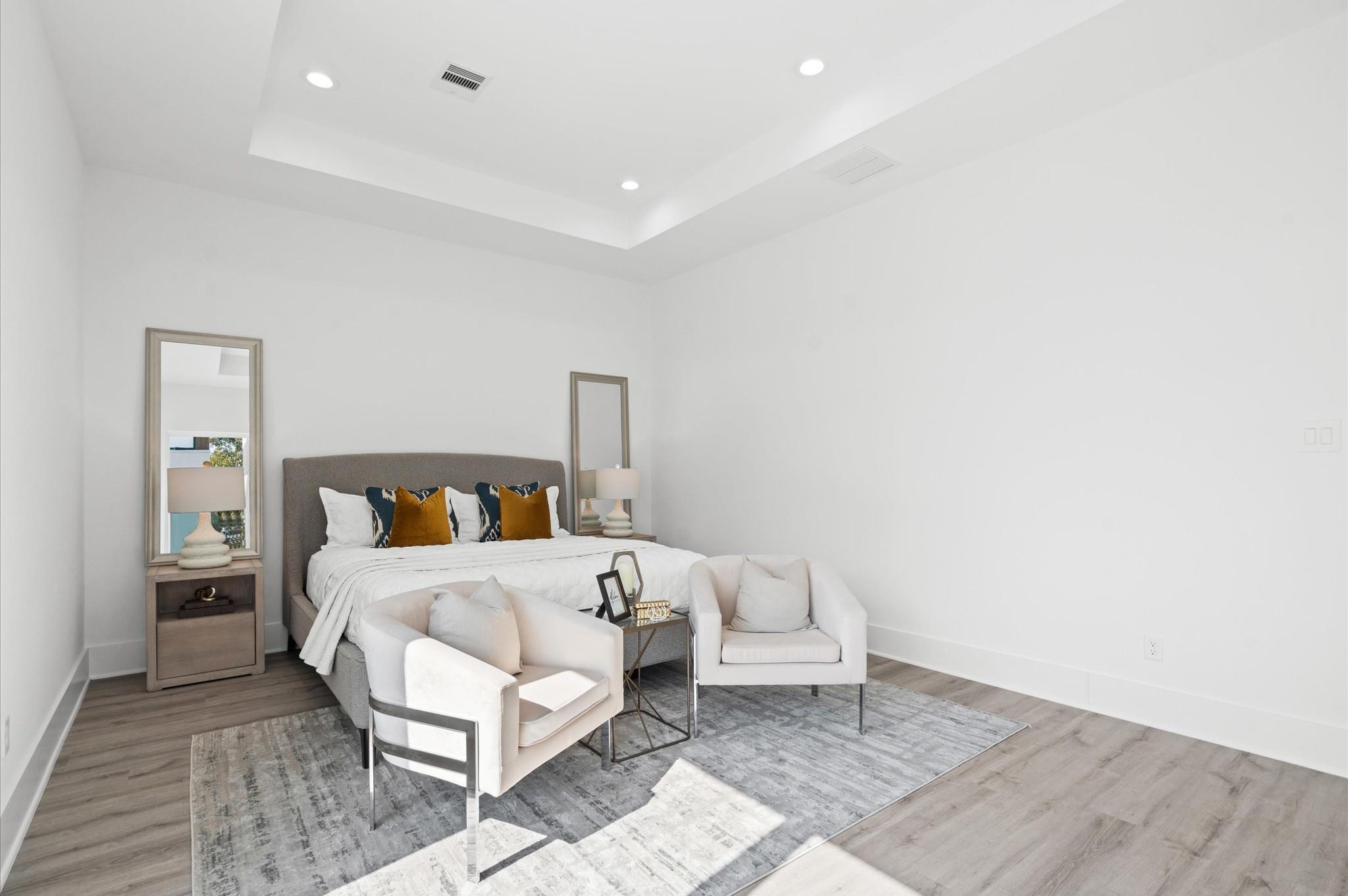 7607 Jacquelyn Gardens Lane