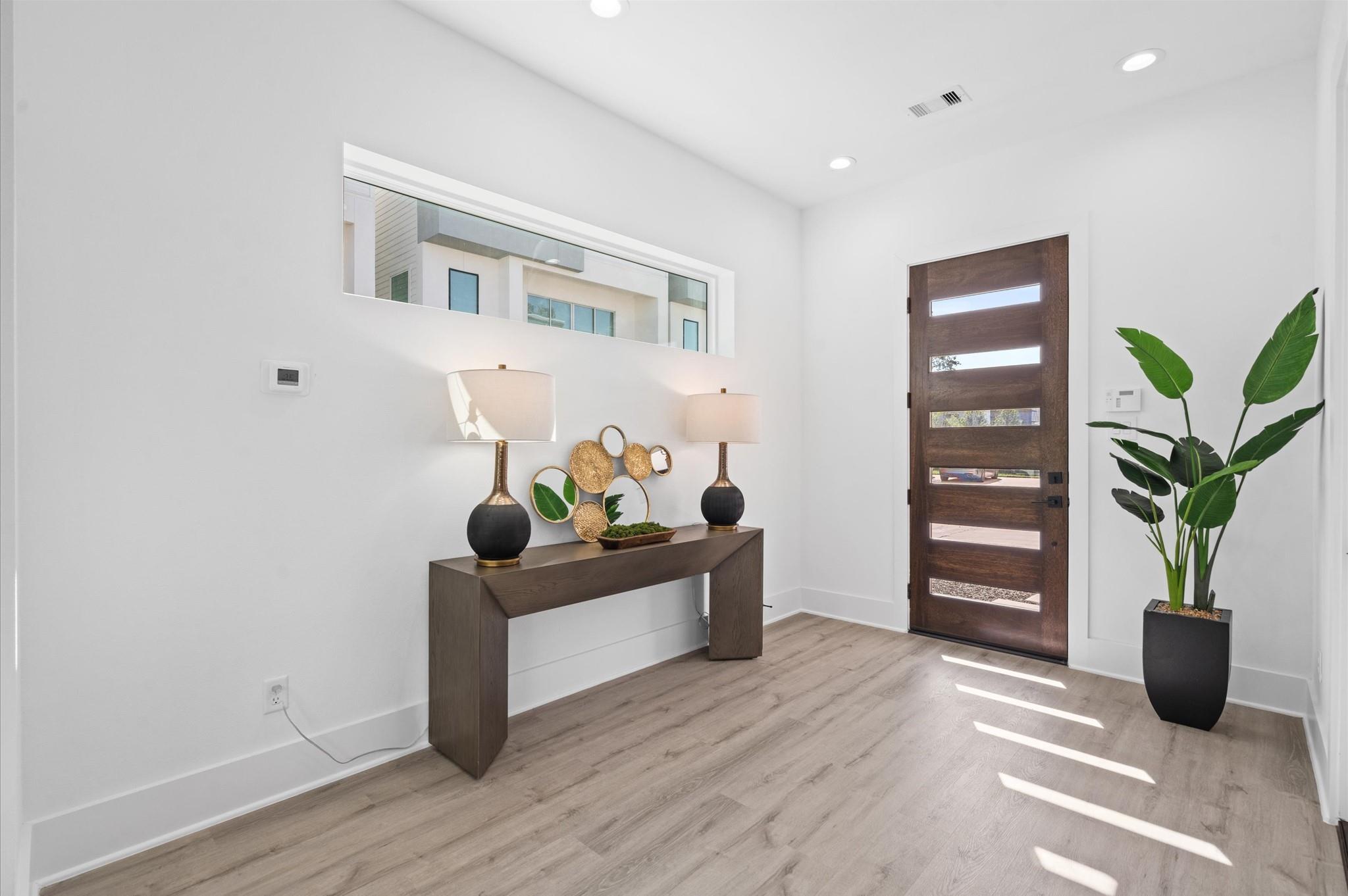 7607 Jacquelyn Gardens Lane