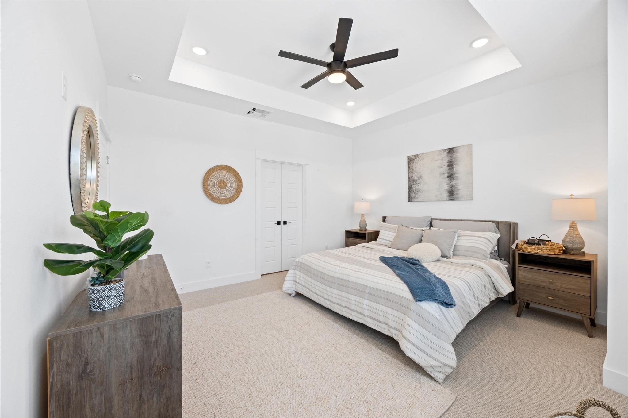 5803 Highland Sky Lane