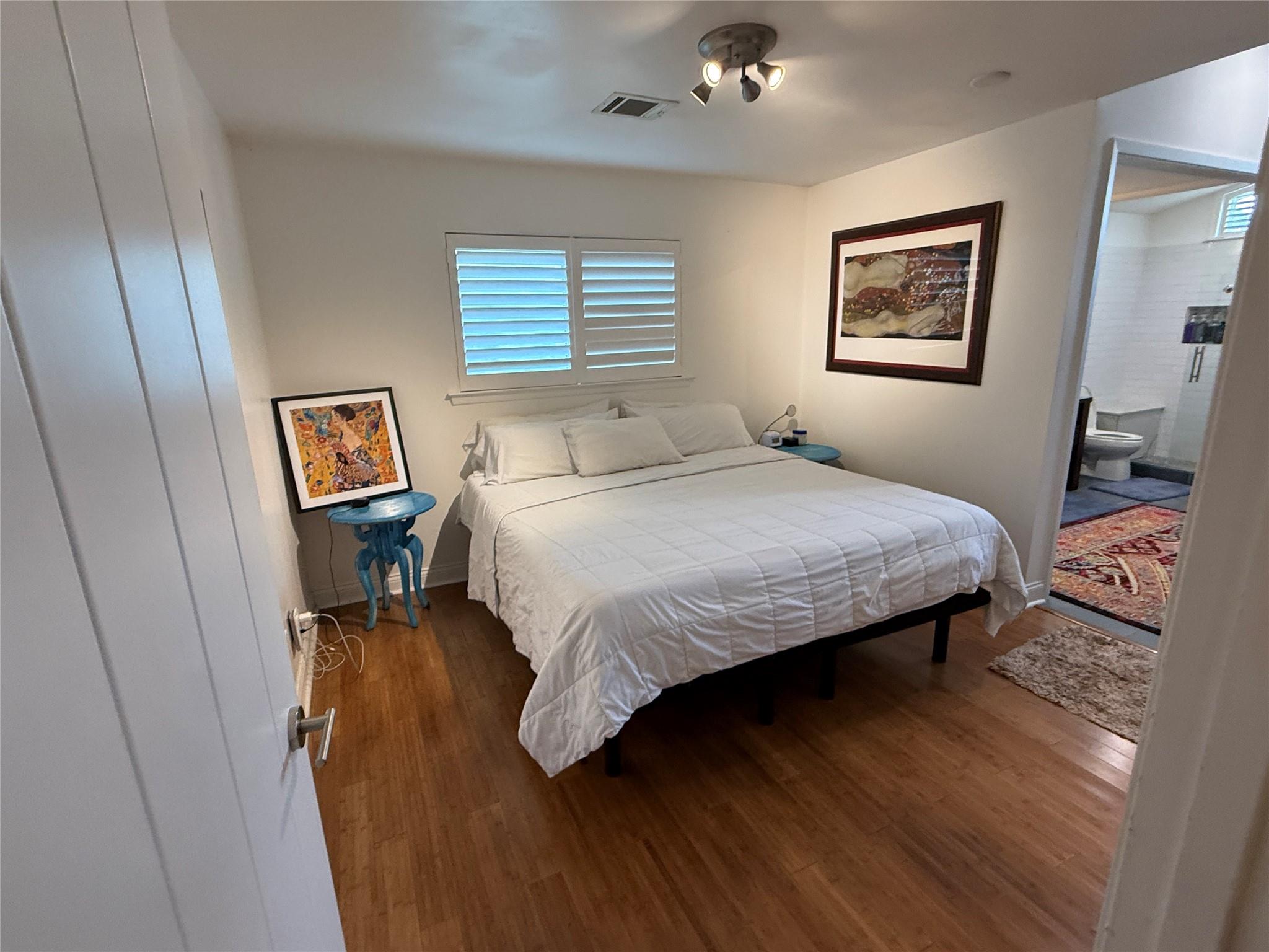 11306 Oak Spring Drive