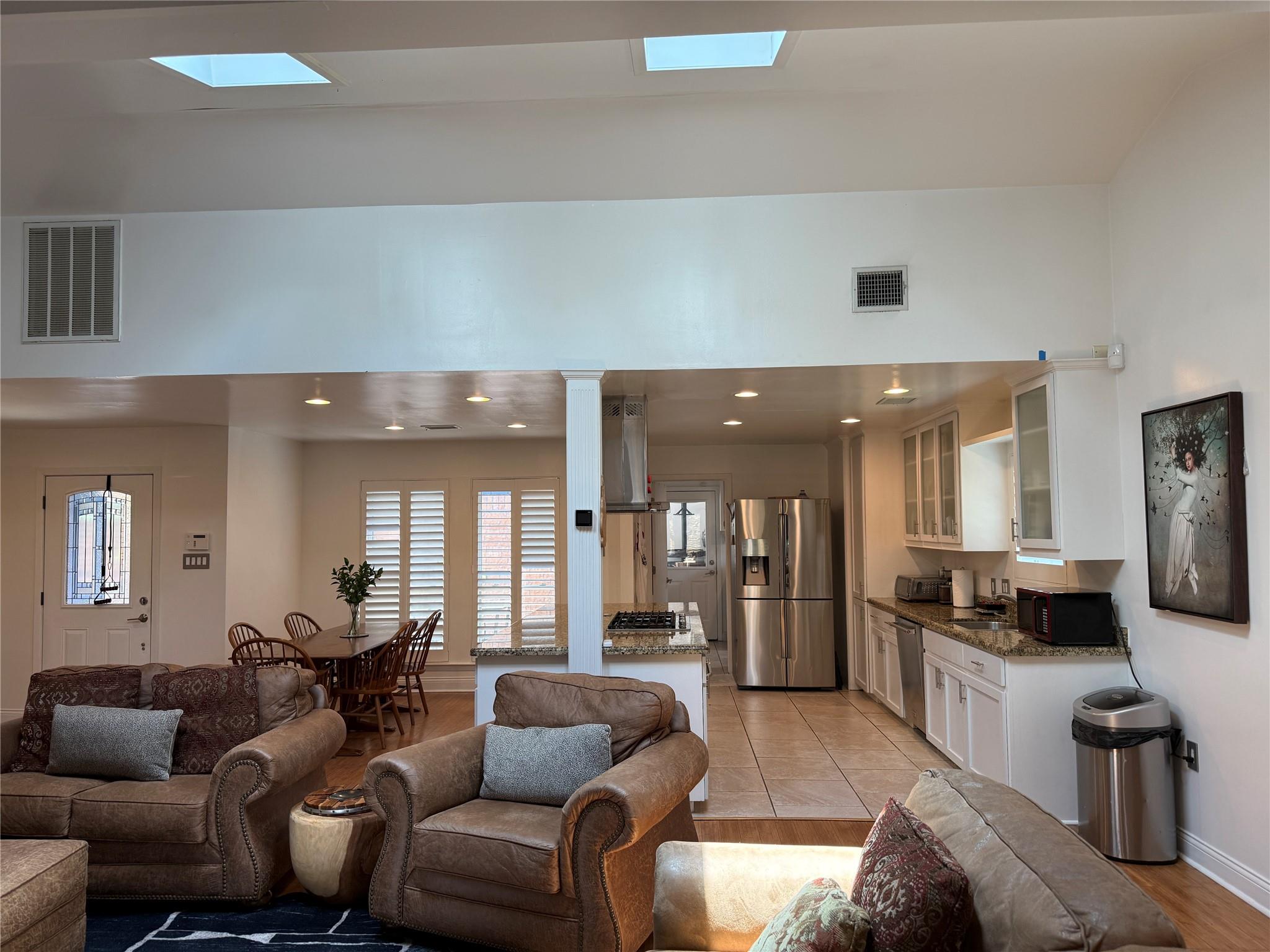 11306 Oak Spring Drive