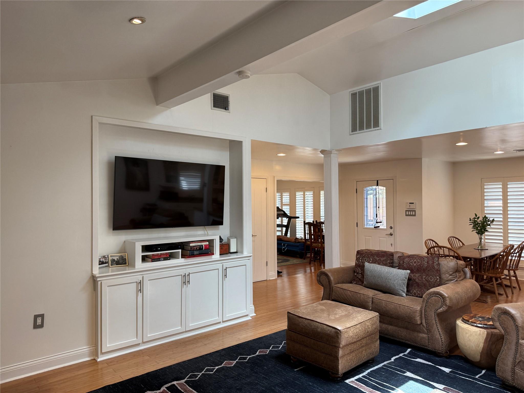 11306 Oak Spring Drive