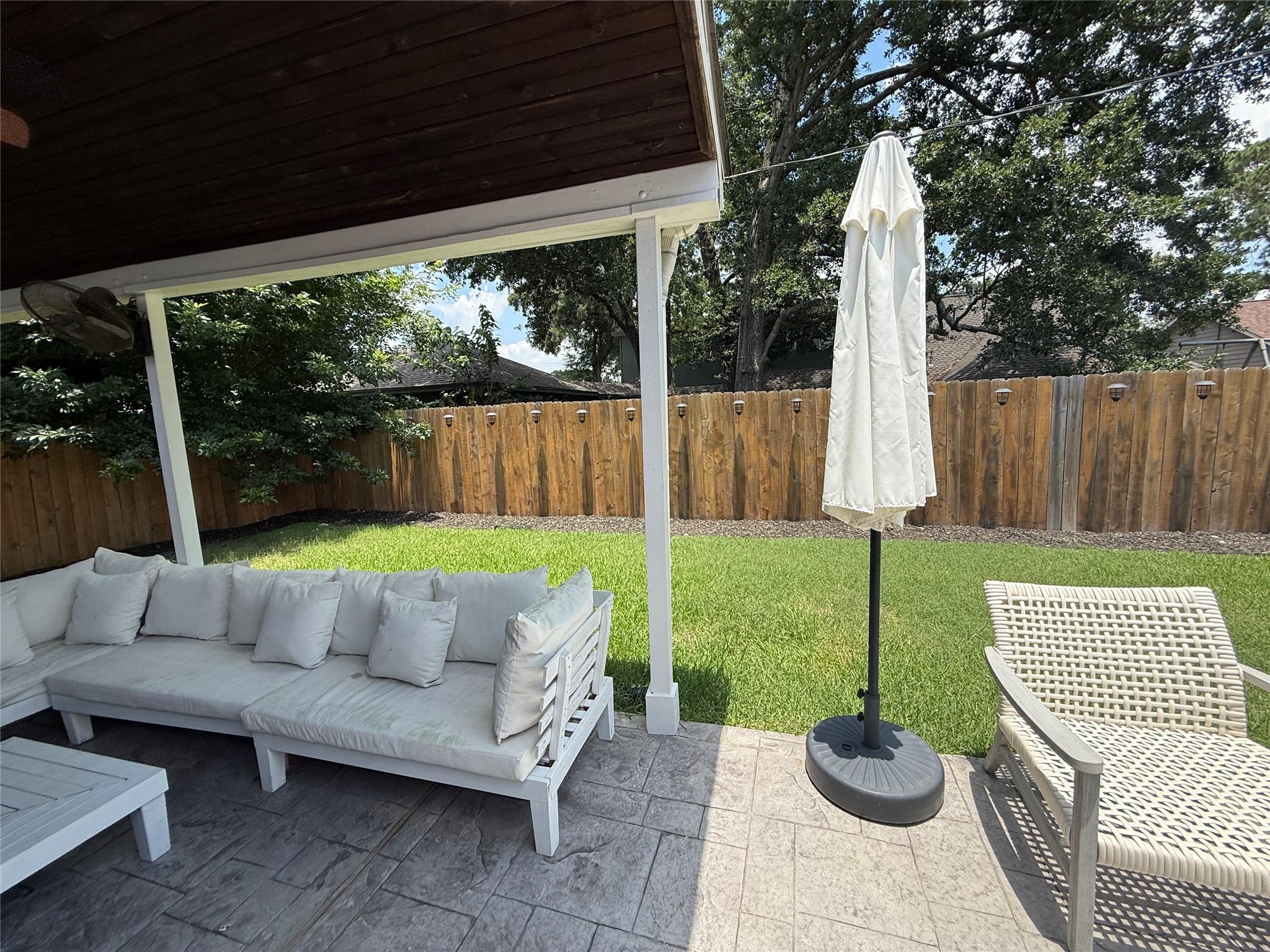 11306 Oak Spring Drive
