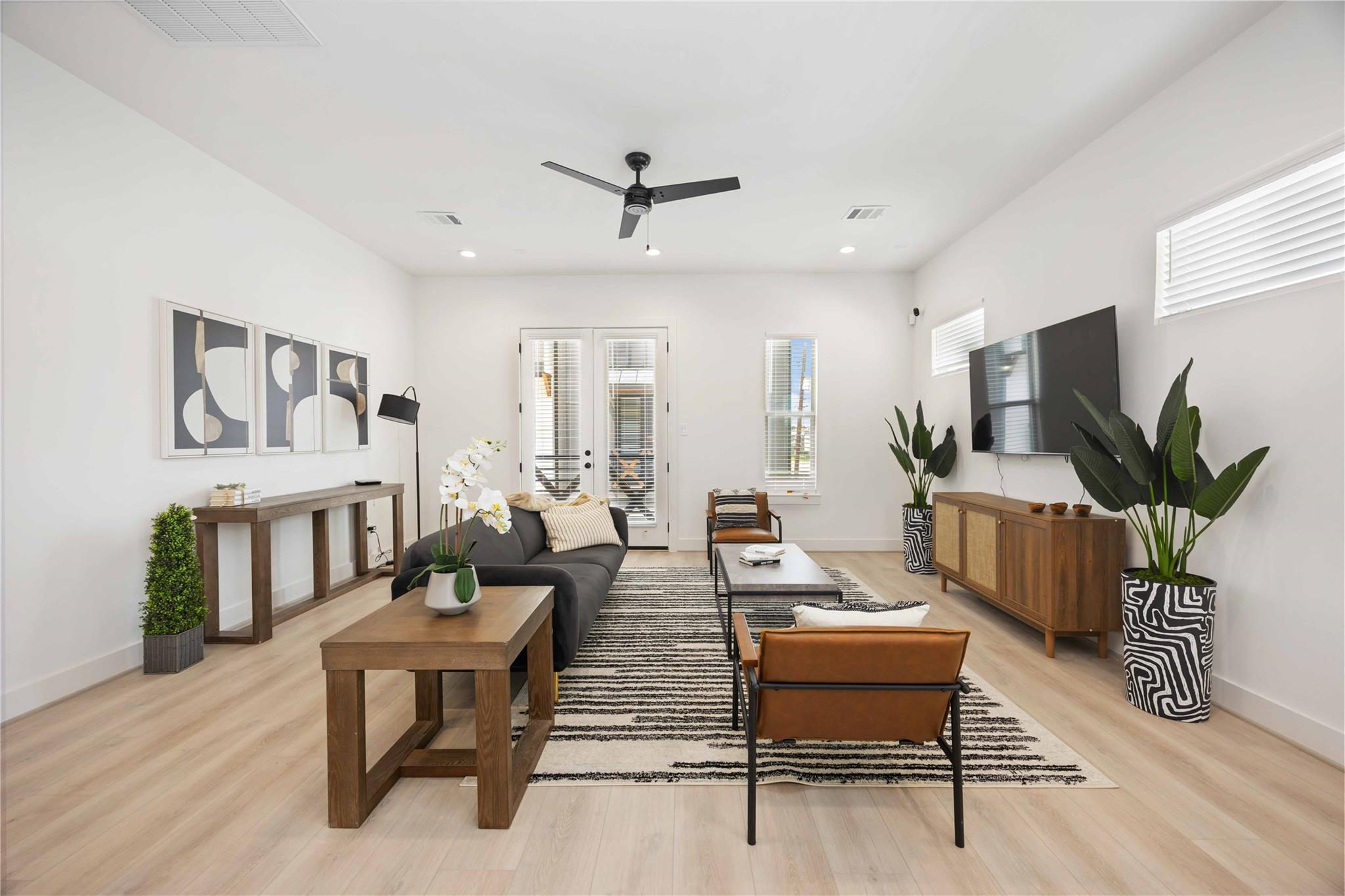 7811 Amelia Road # B