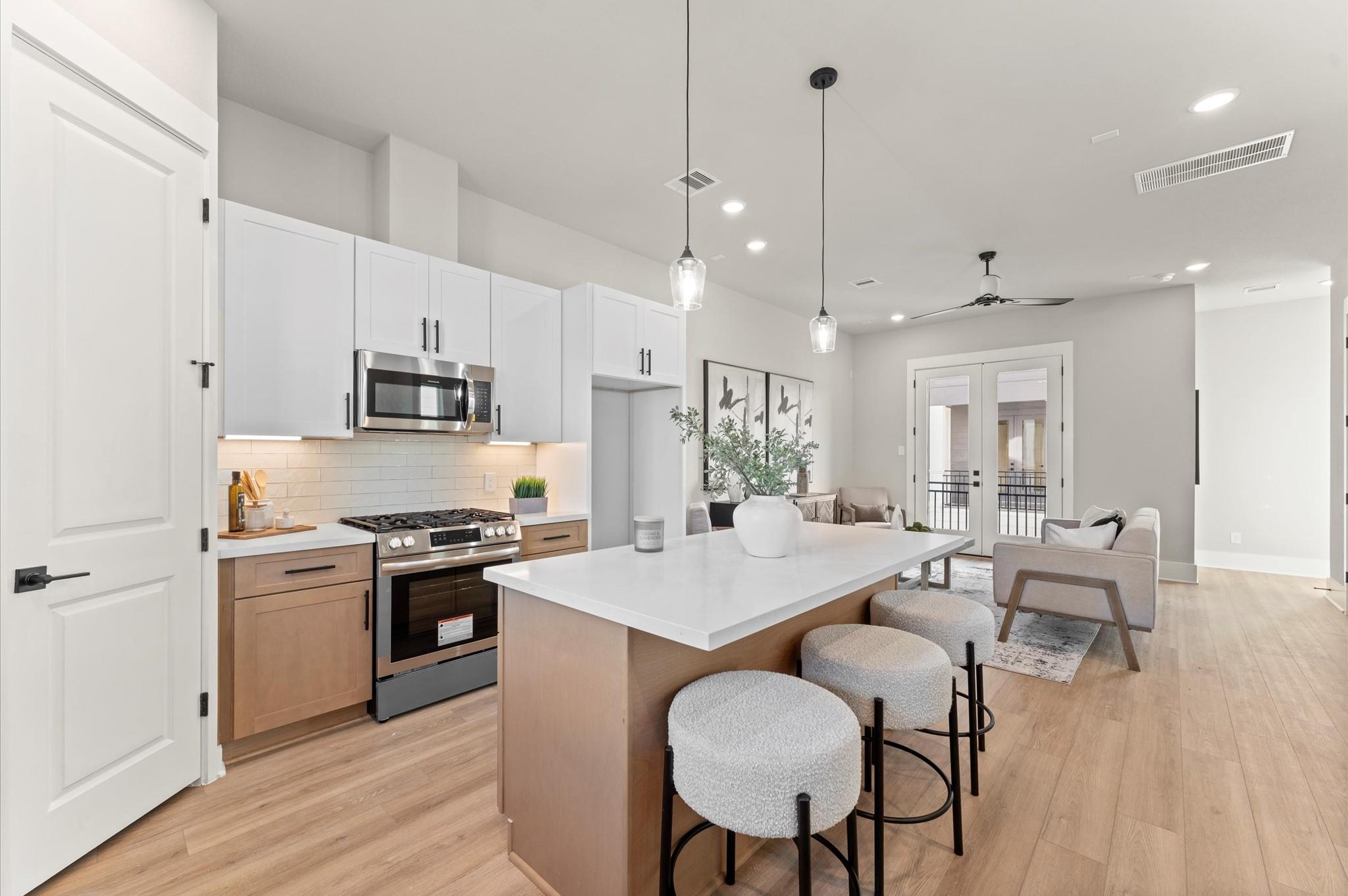 1102 Mansfield Street # c