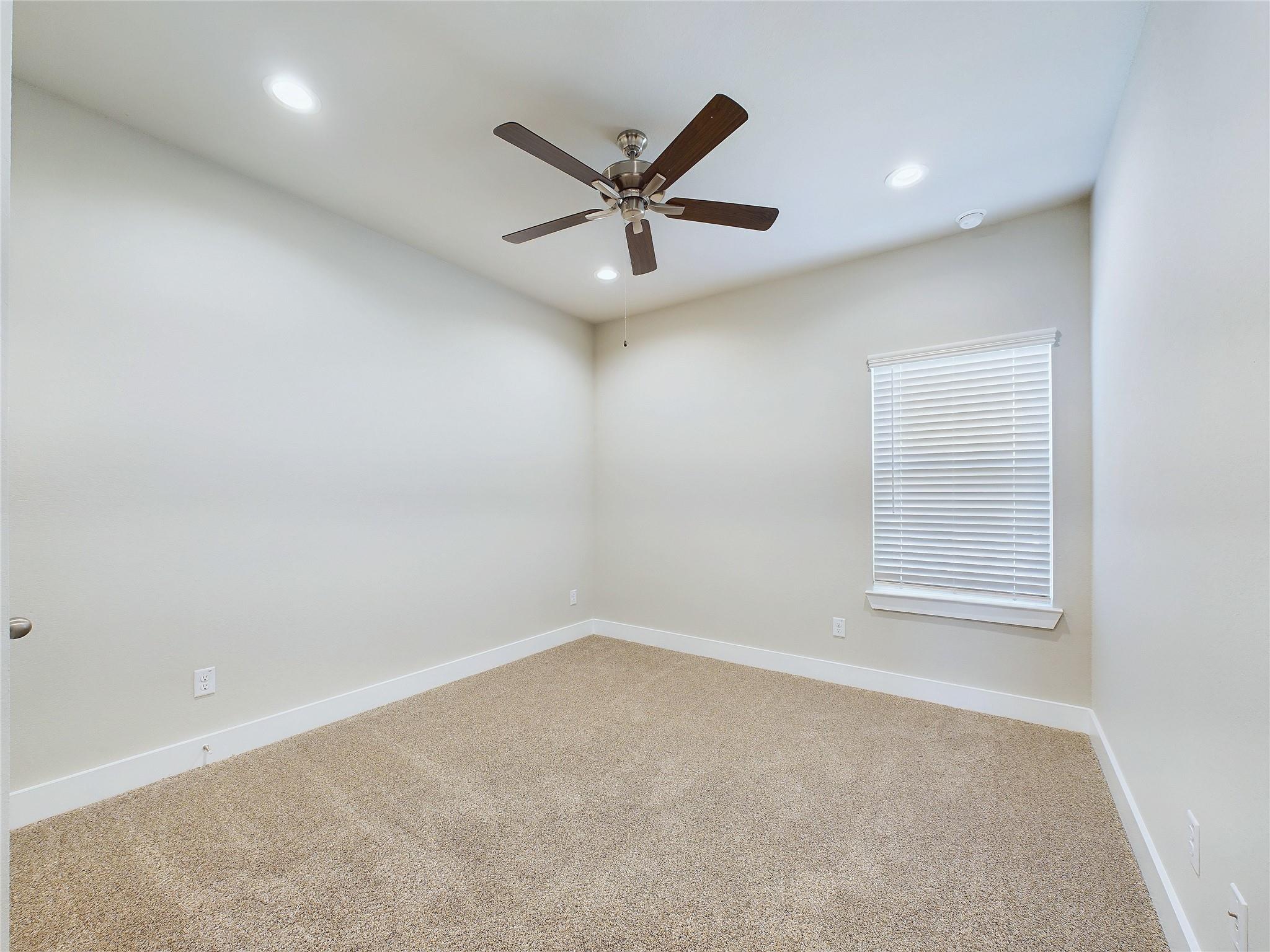 5022 Broom Street, Houston
