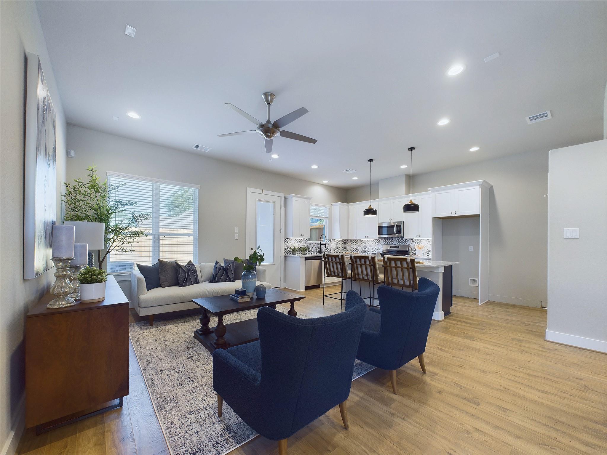 5022 Broom Street, Houston