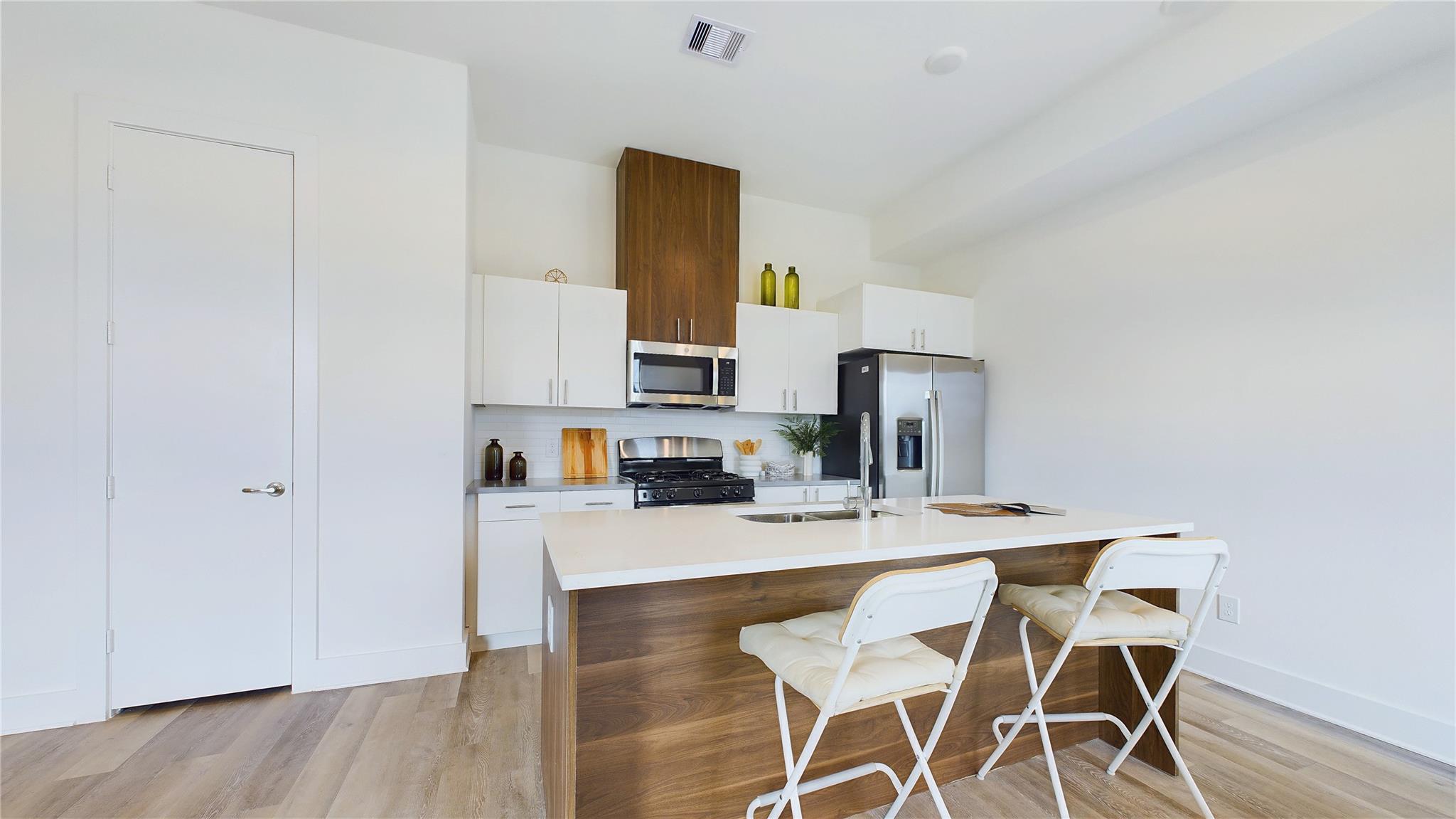 9628 Habitat Street
