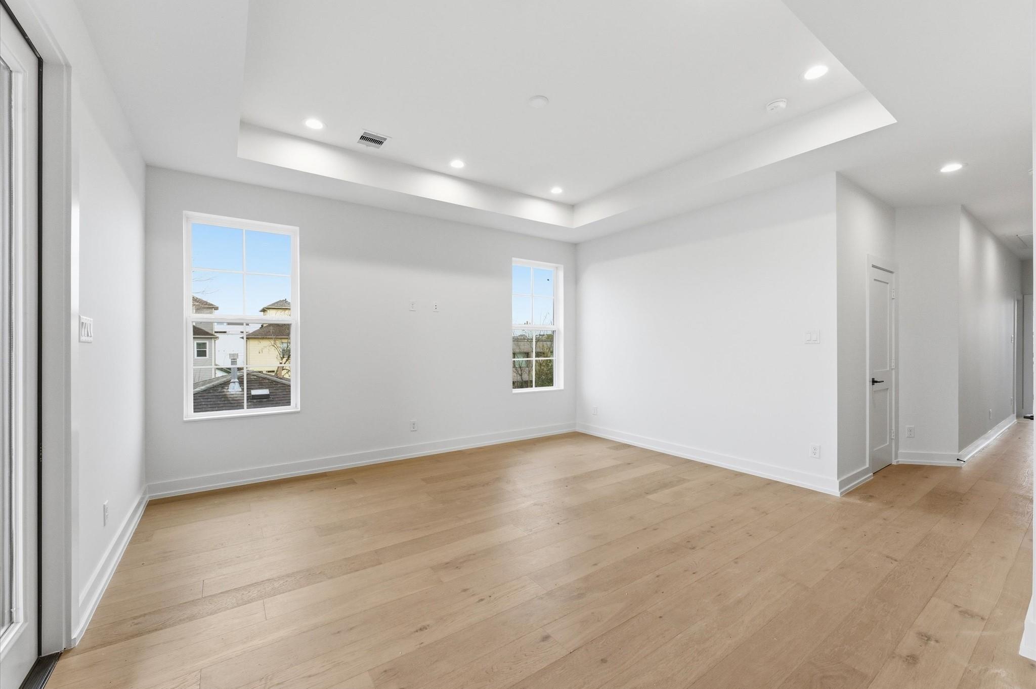 815A Lawrence Street