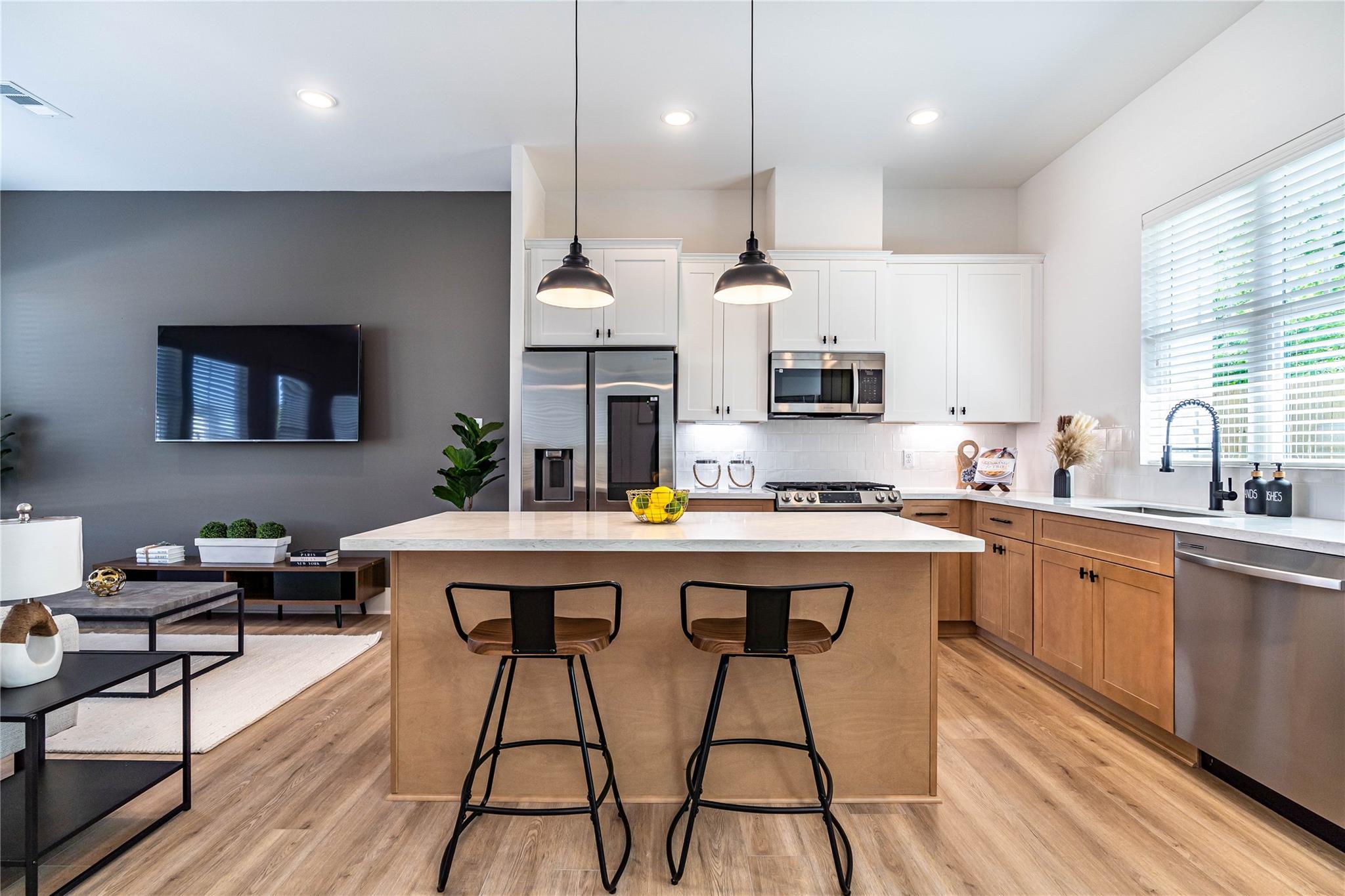 5722 Barbara Rose Lane