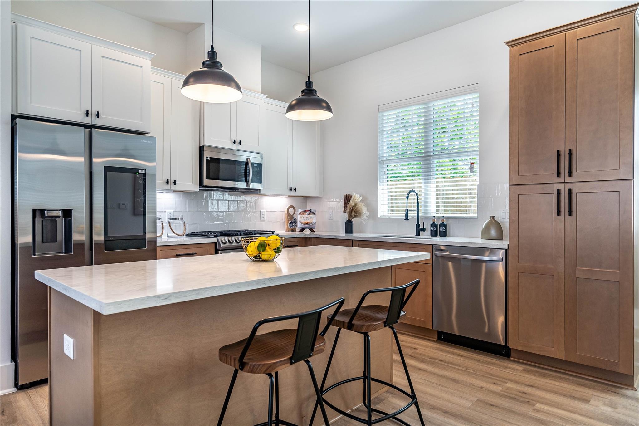 5722 Barbara Rose Lane