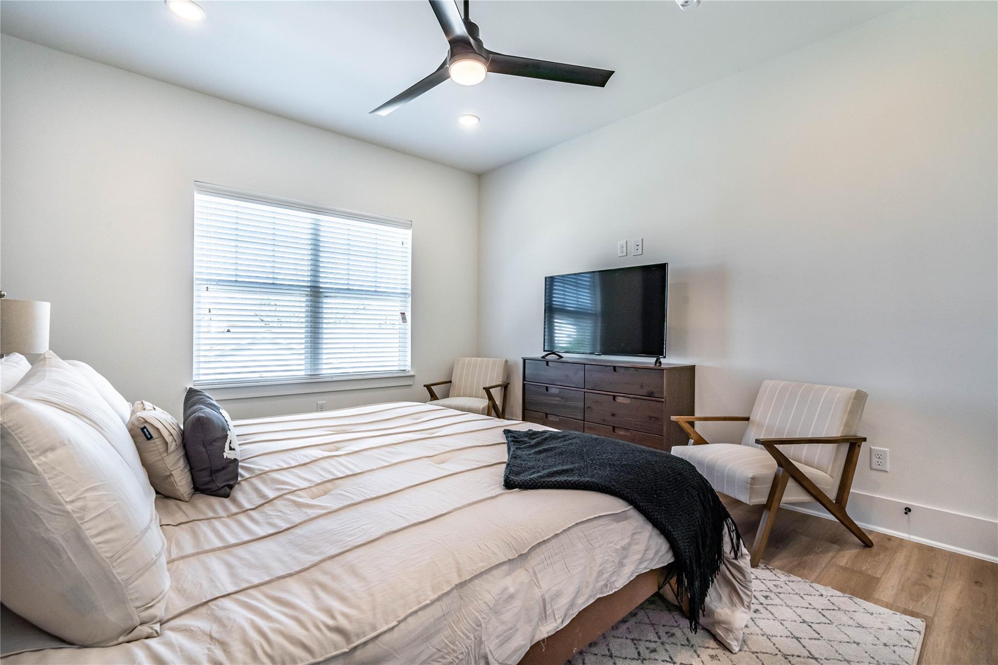 5722 Barbara Rose Lane