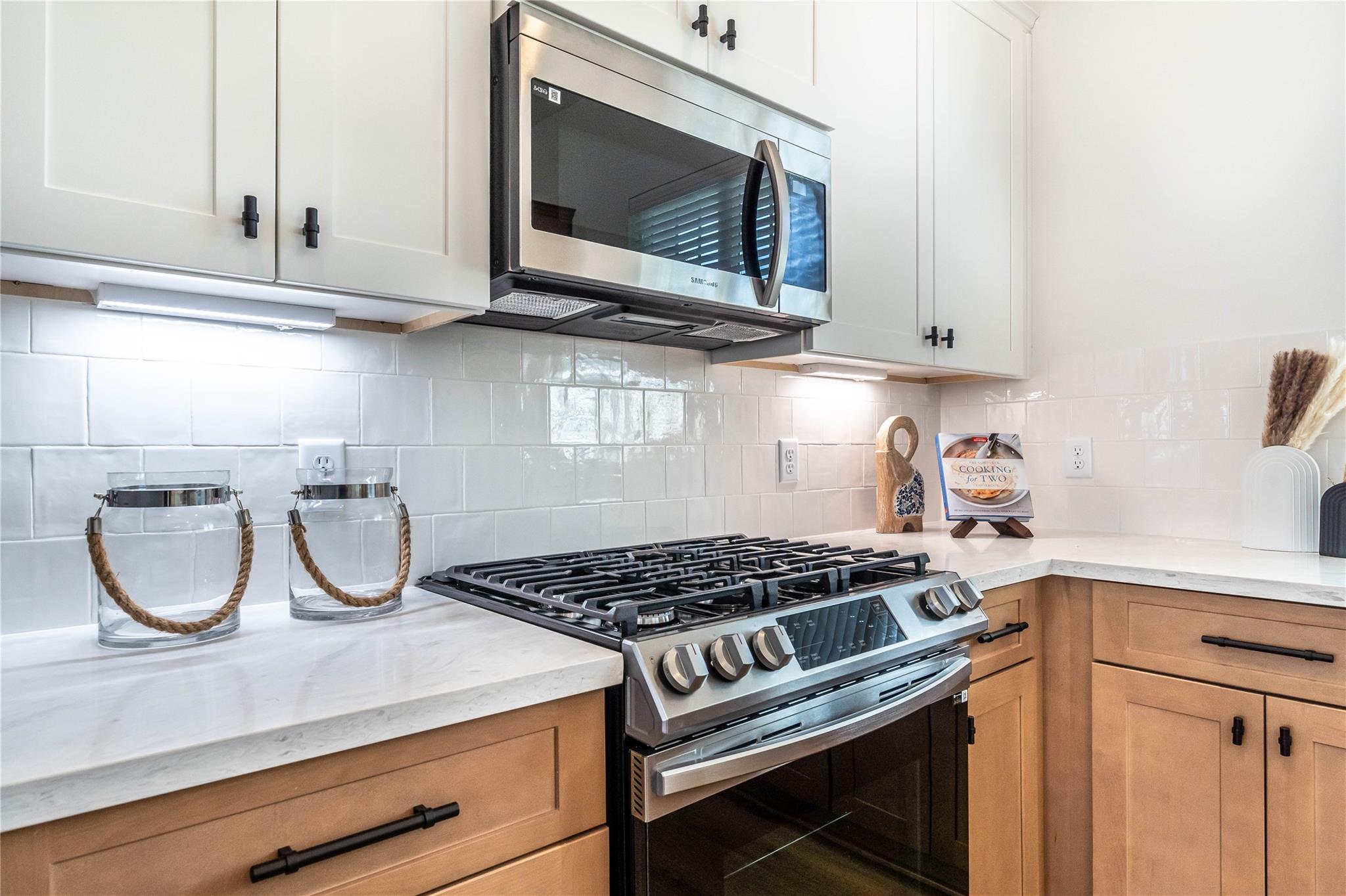 5722 Barbara Rose Lane