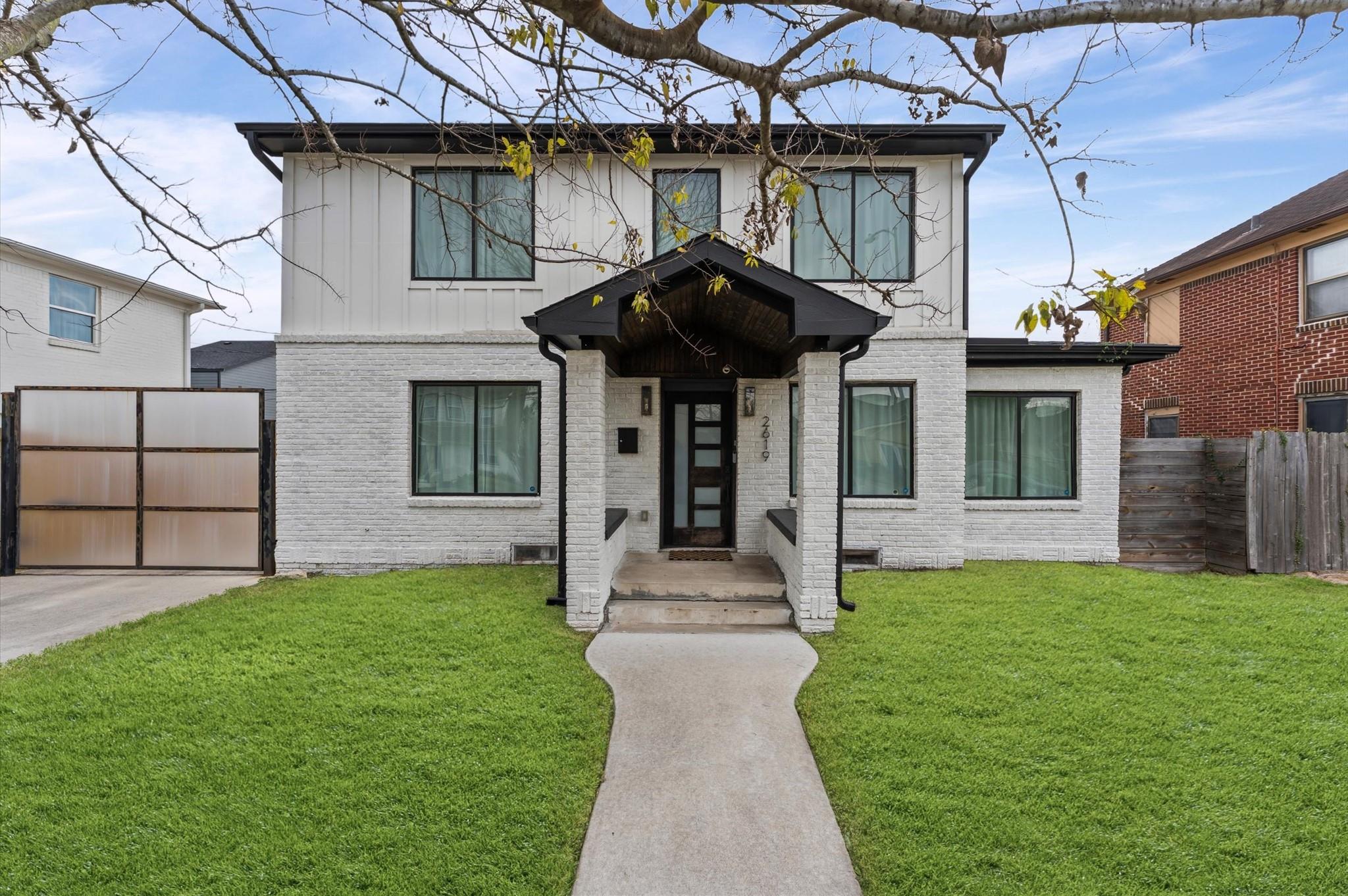 2619 Rosewood Street