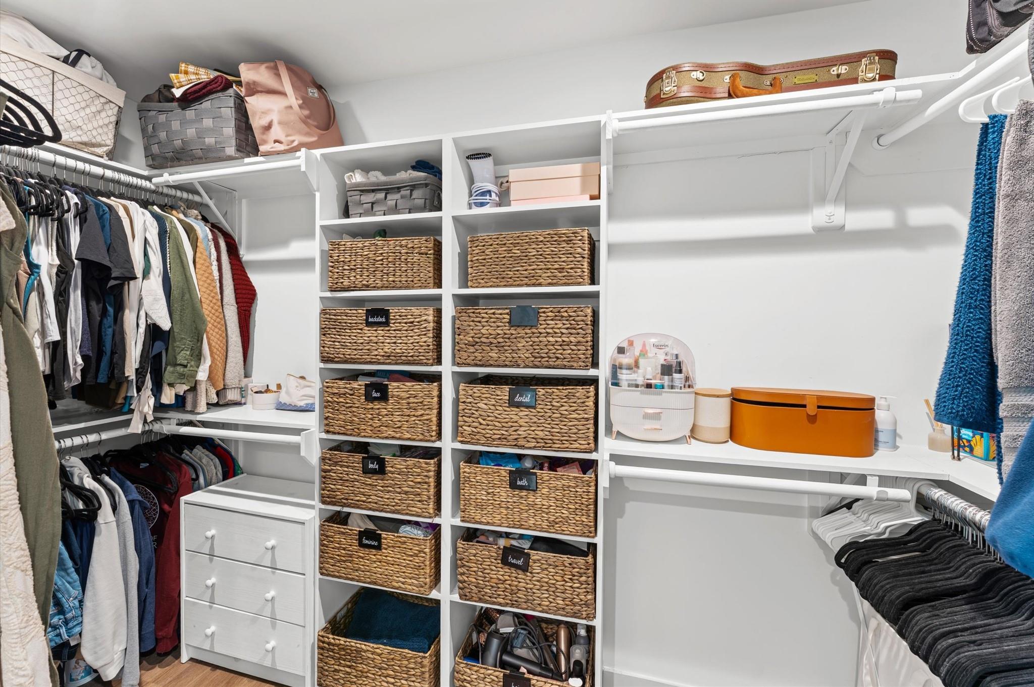 2619 Rosewood Street