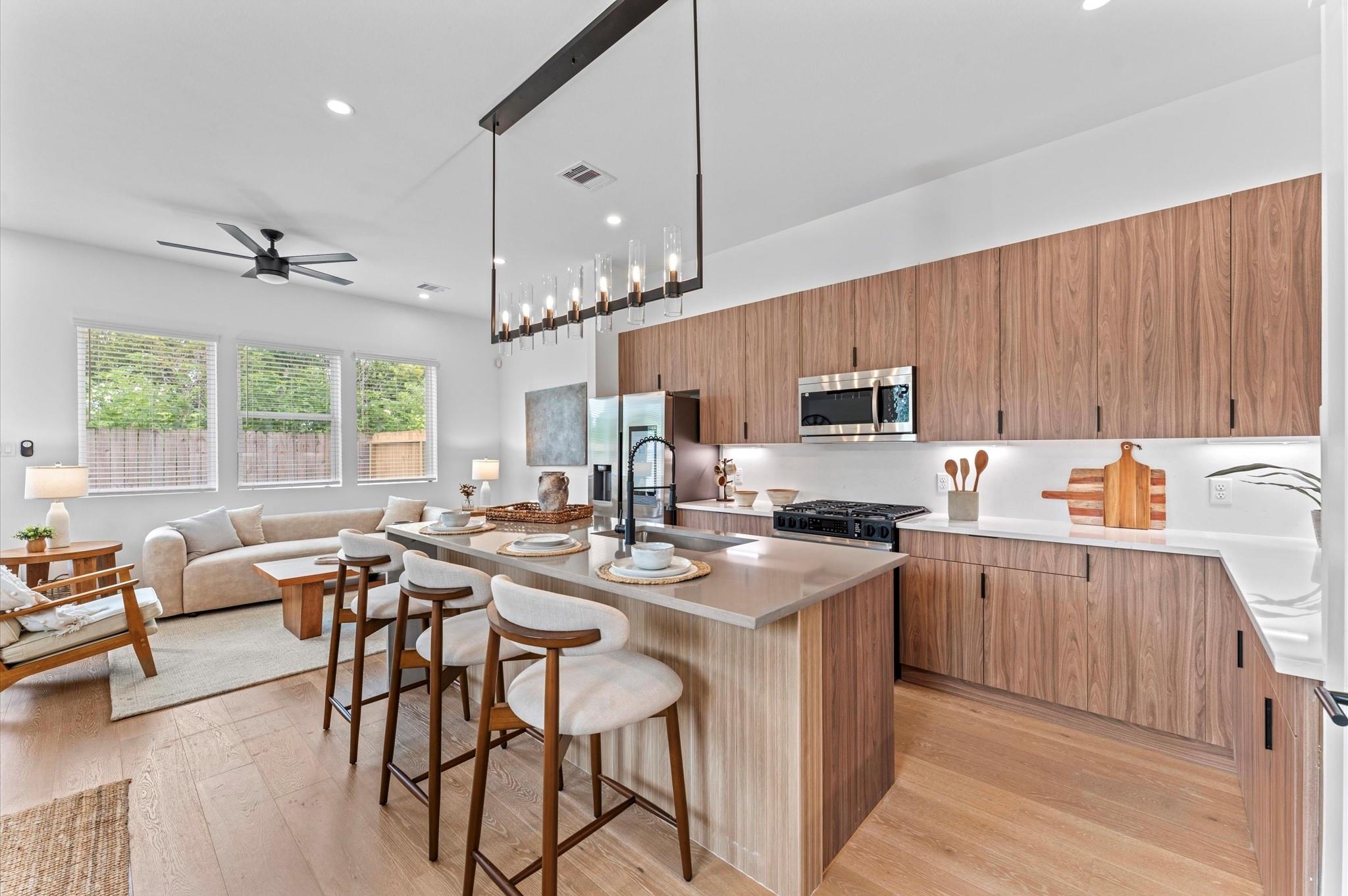 1009 Tuskegee Heights Lane