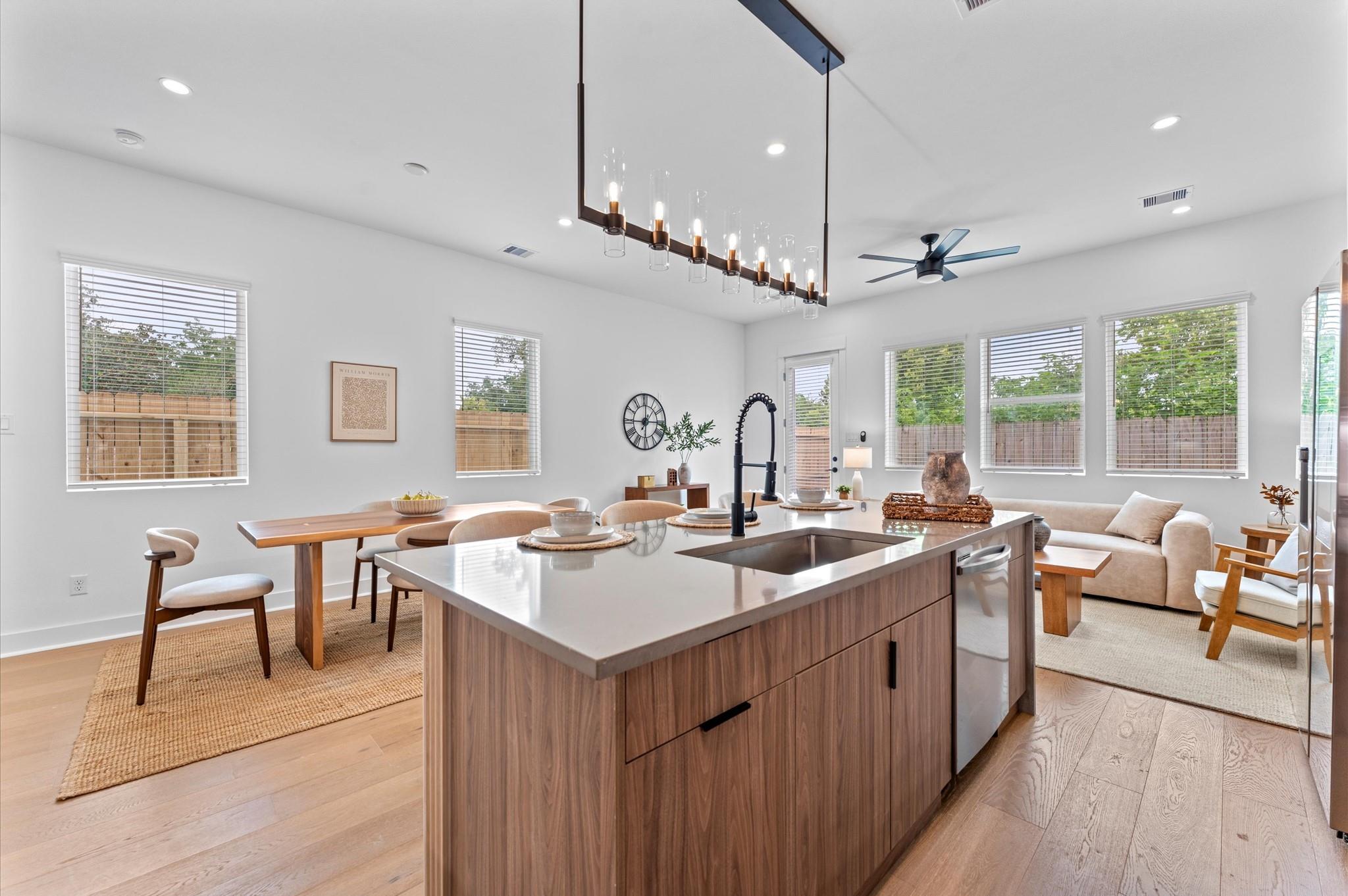 1009 Tuskegee Heights Lane