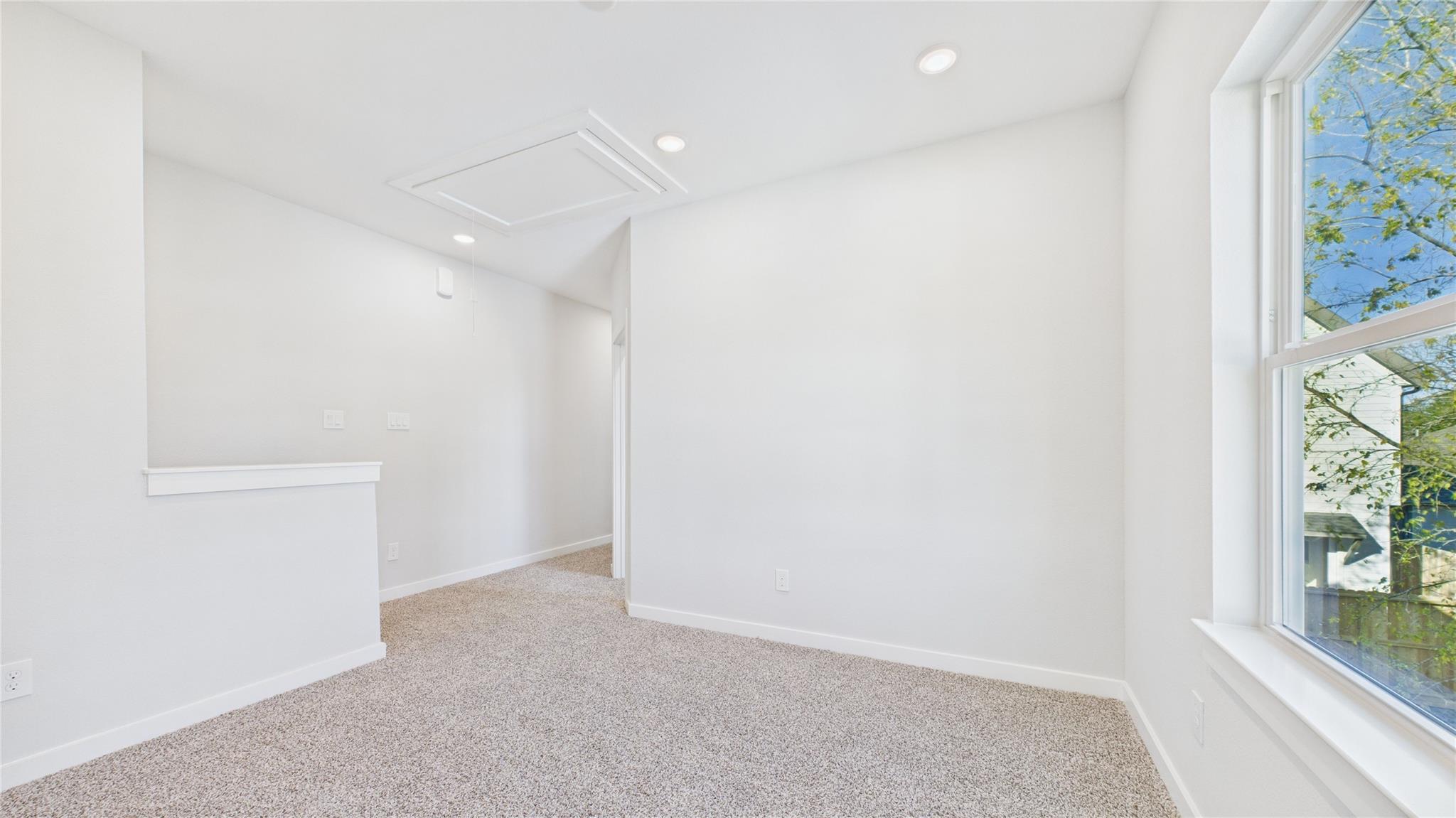 5032 Creekmont Drive